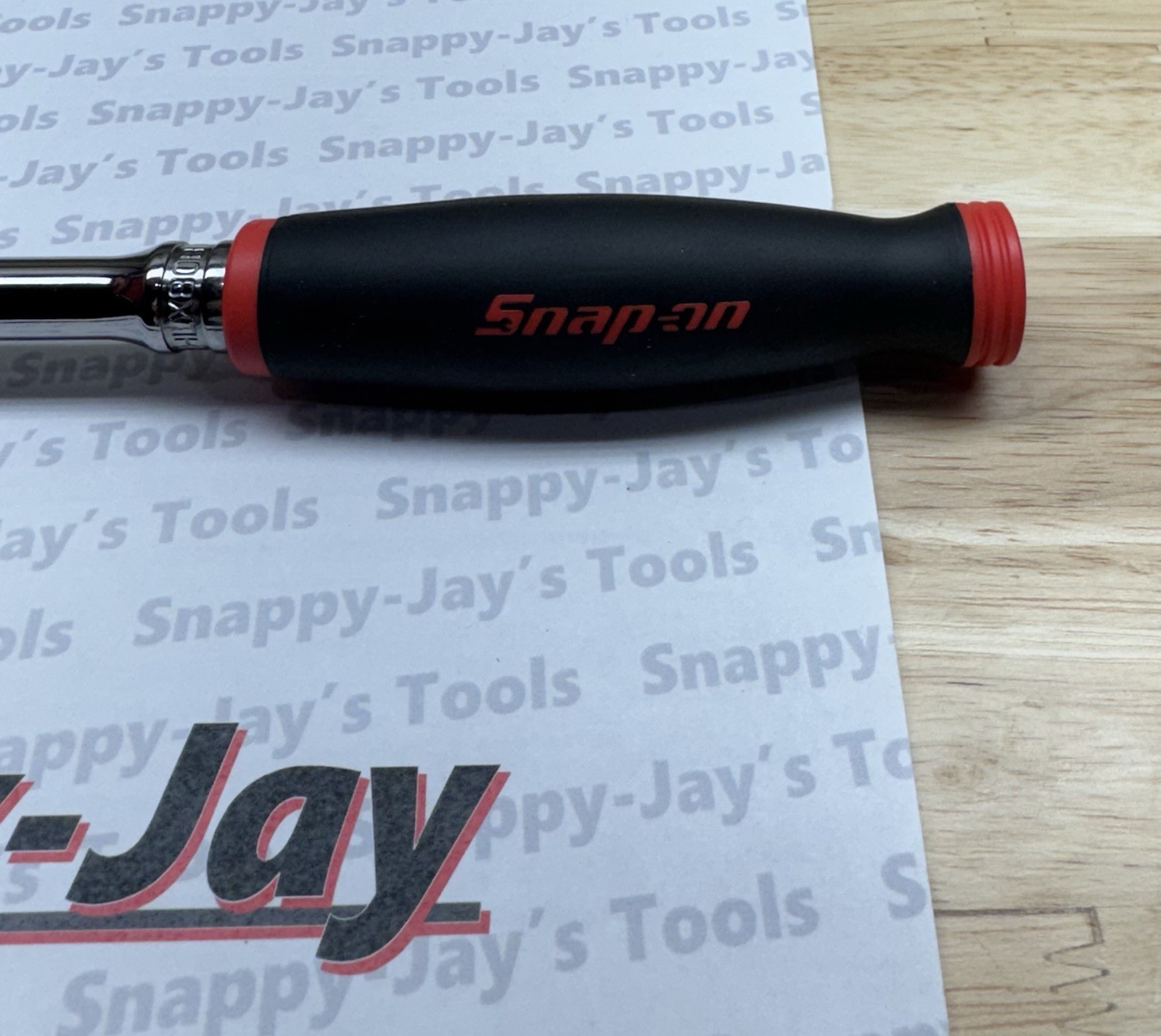 Snap-on Tools USA NEW LOCKING 3/8″ Drive RED Soft Grip Long Flex Ratchet FHLX80B
