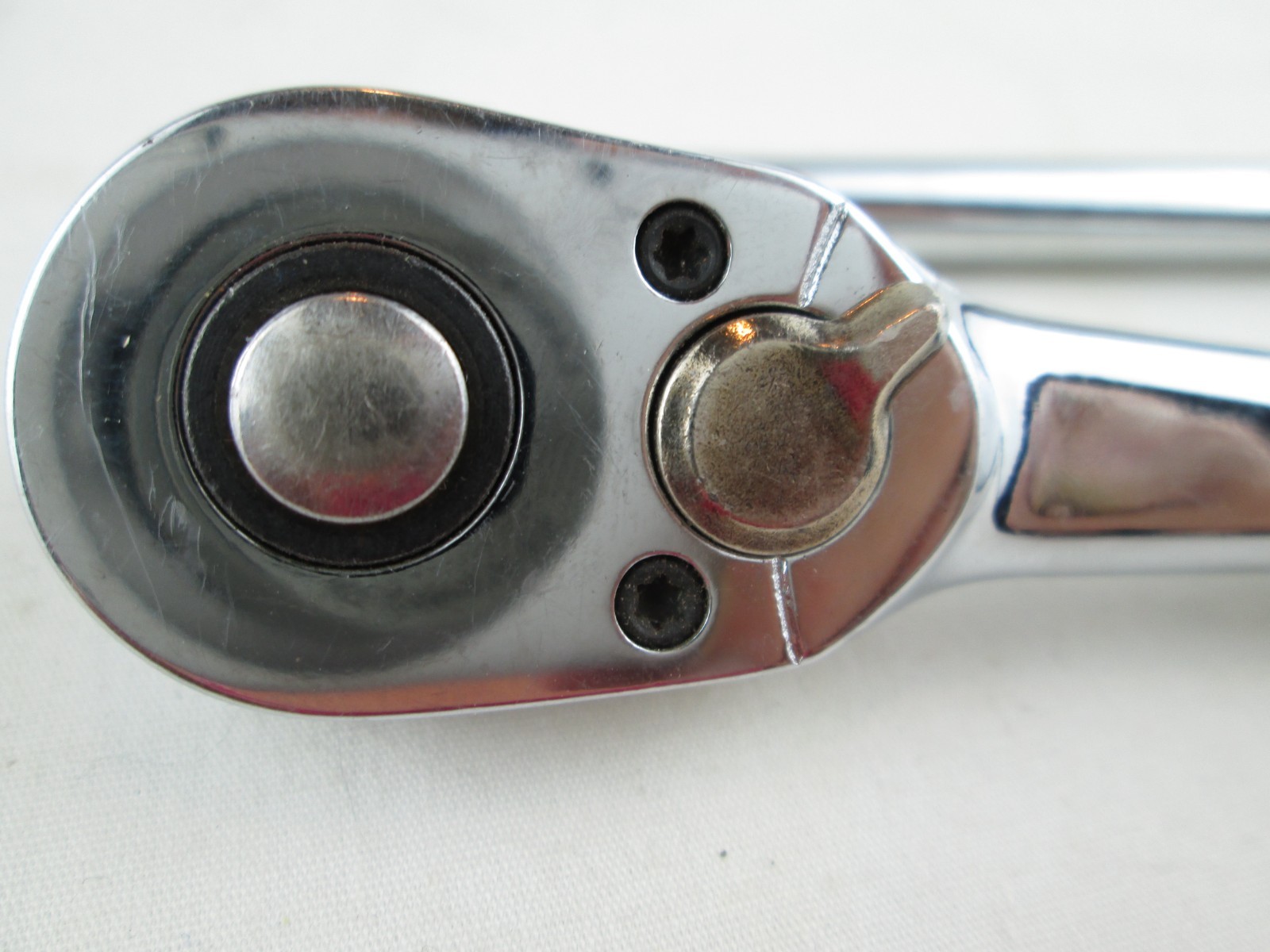 Craftsman SET 1/4″ Ratchet Handle – CMMT81747 and 1/4″ Extension -CMMT44347