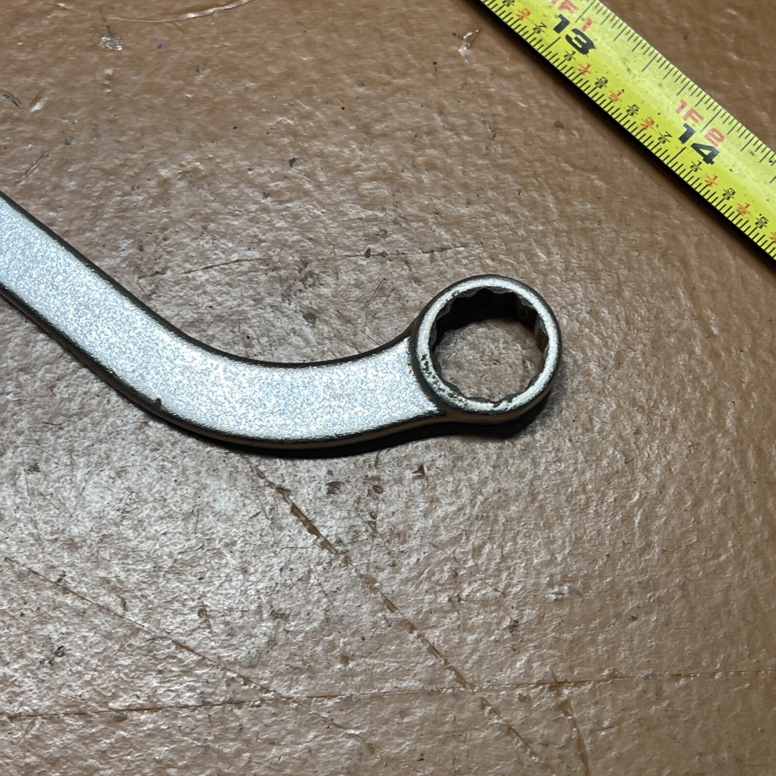 Proto USA 1730 Professional 5/8 X 9/16 In SAE Banana Obstruction Wrench 12 Point