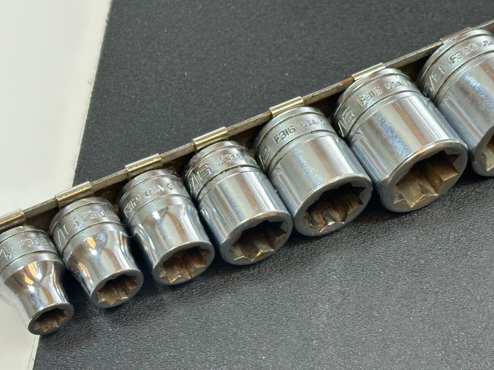 Snap-on Tools USA 7pc 3/8″ Drive 1/4 – 5/8″ SAE 8 Point Double Square Socket Set