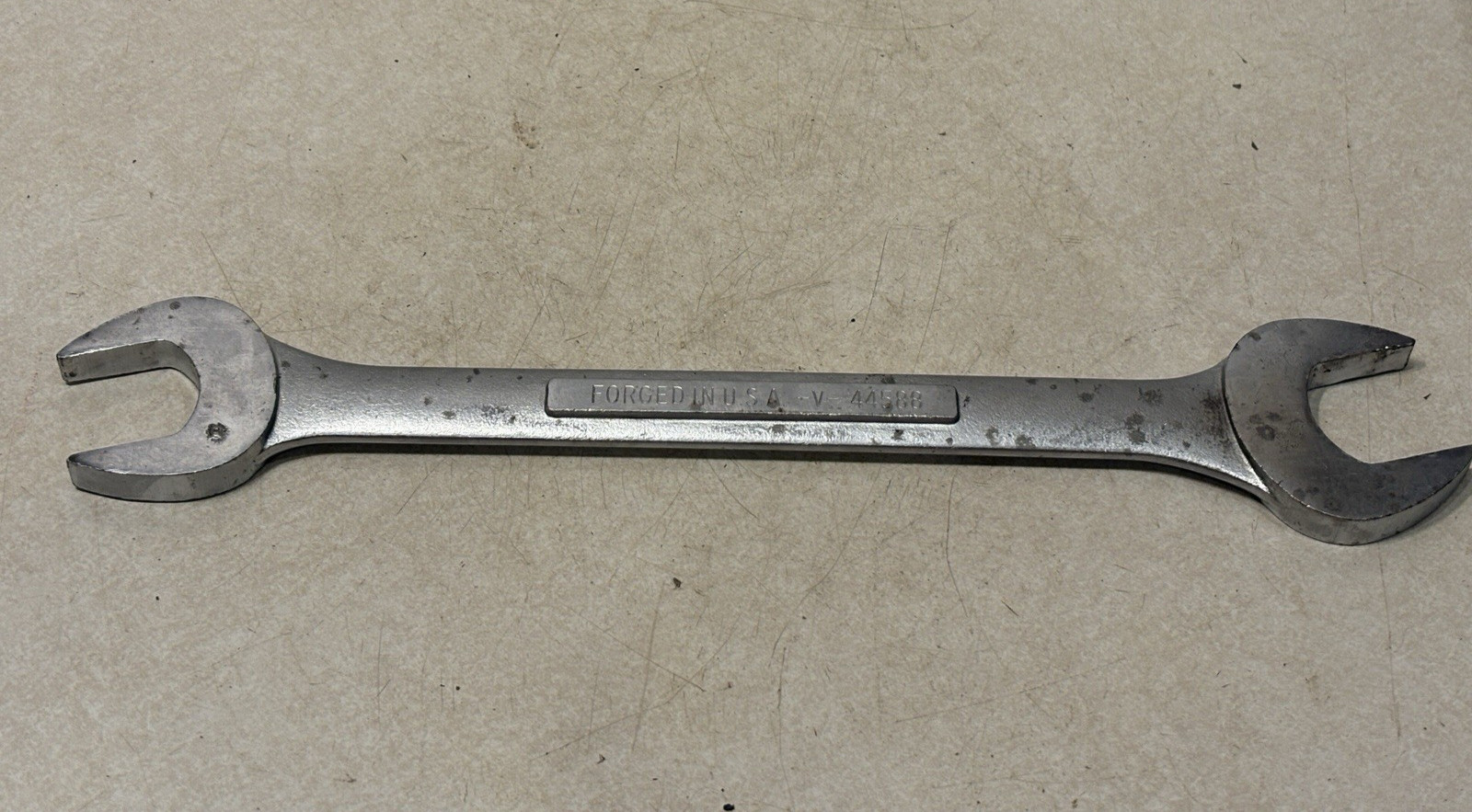 Craftsman VV-44588 1-3/8″ x 1-7/16″ Double Open End Wrench Forged In USA