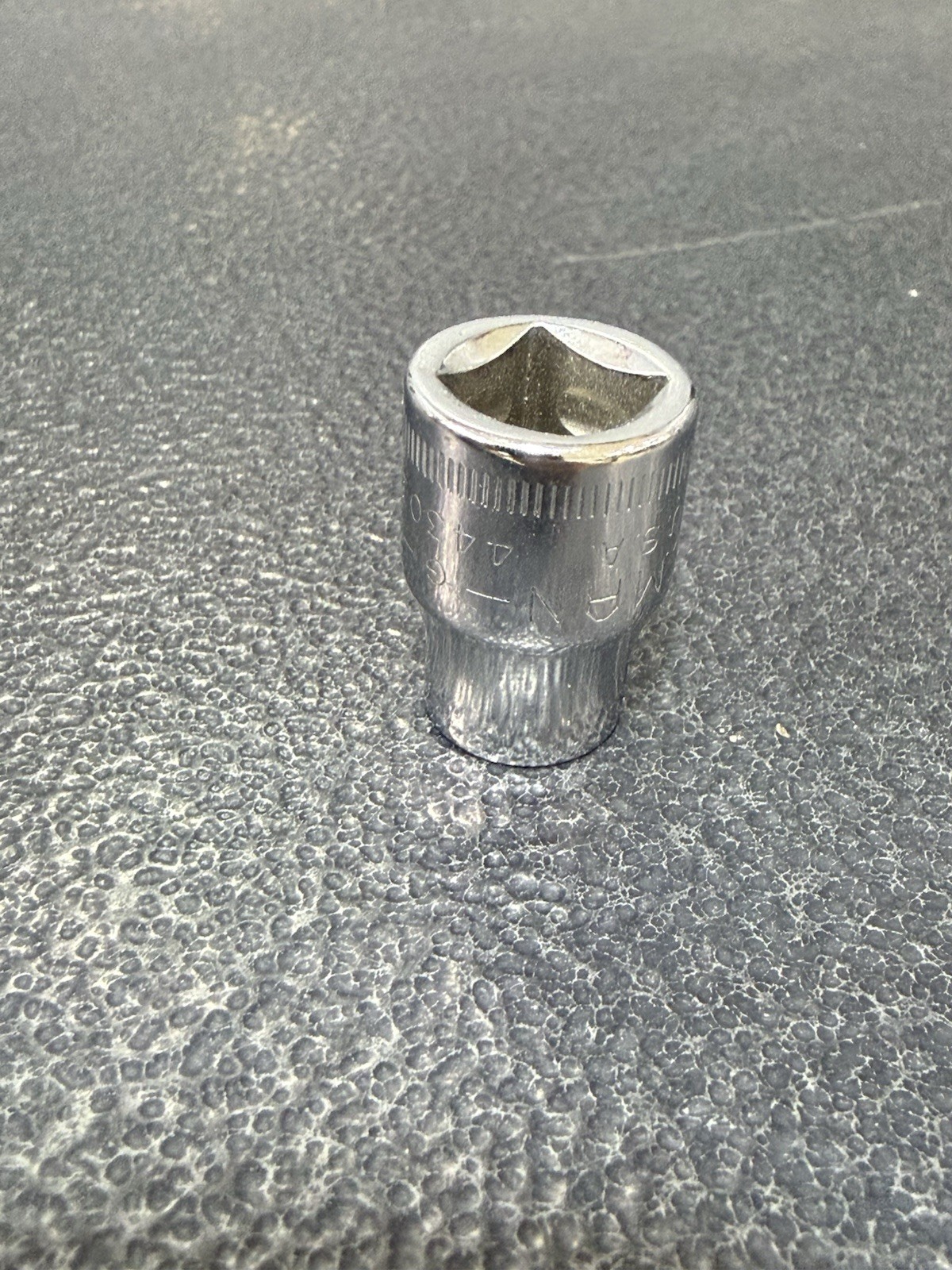Vtg 9mm Craftsman G-Series Part 44301 – 3/8″ Drive 12-Point Socket USA Made