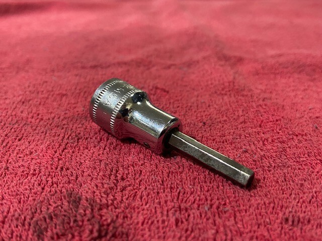 SNAP-ON TOOLS 3/8″ DR 5mm METRIC HEX BIT SOCKET DRIVER MODEL: FAM5A Ships Free!!