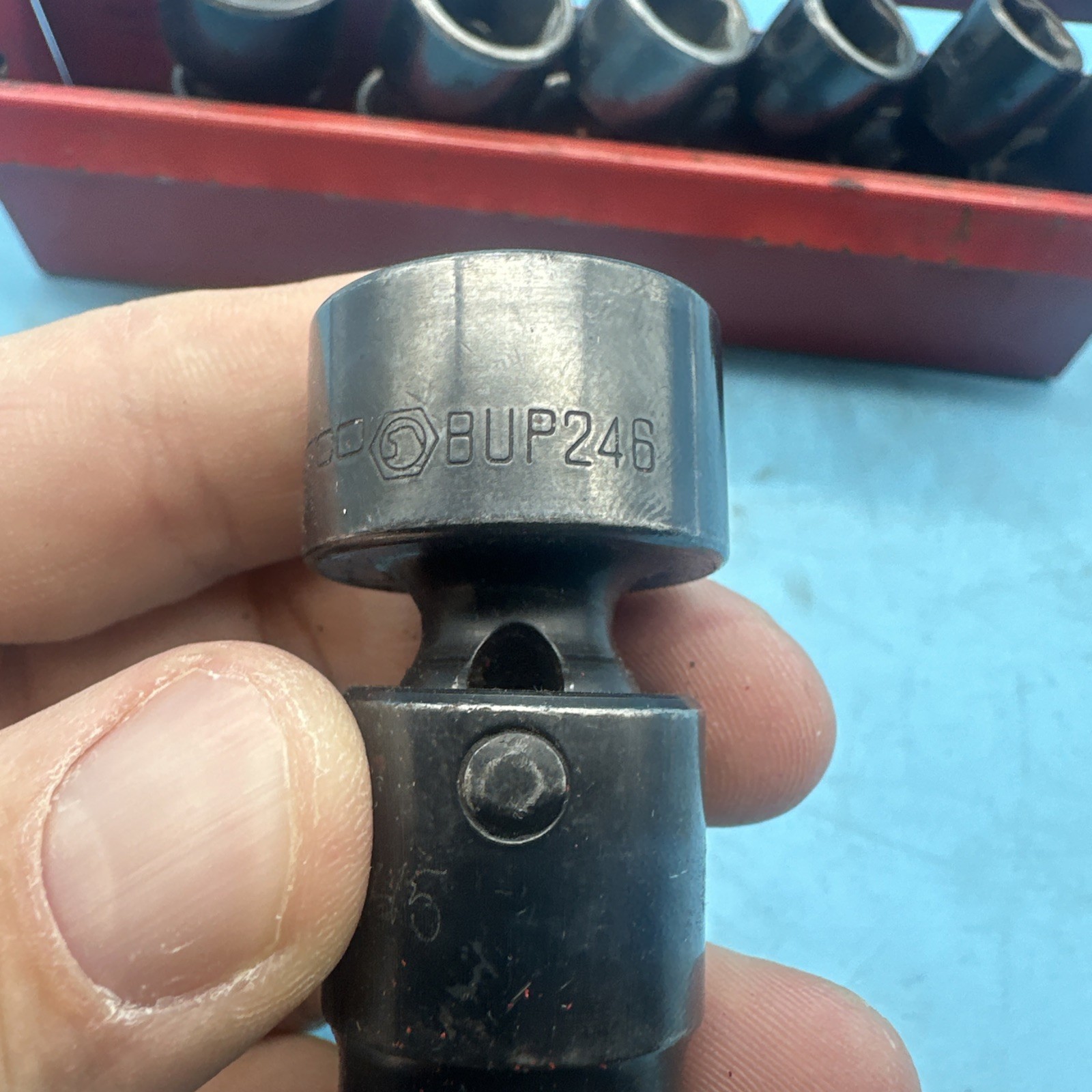 MATCO TOOLS SBUP76T 3/8″ DR 7 PC 6 PT SAE IMPACT UNIVERSAL SWIVEL SOCKET SET