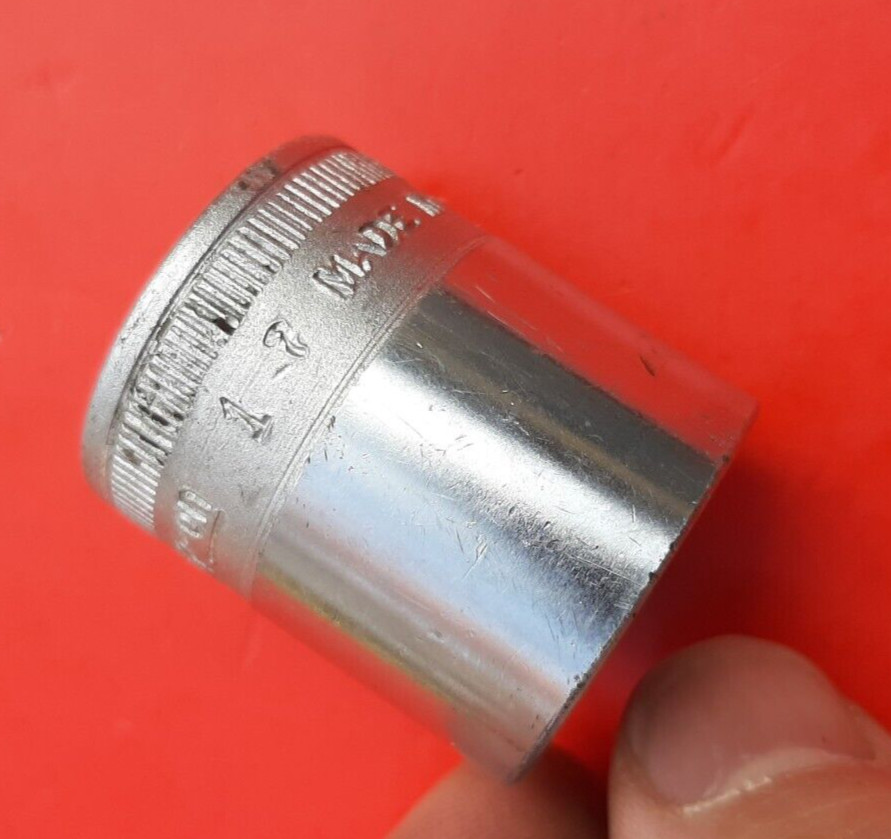 1947 Snap-on Tools USA 1/2″ Drive 1″ 12 Point Shallow Socket USA SW320-1/2″