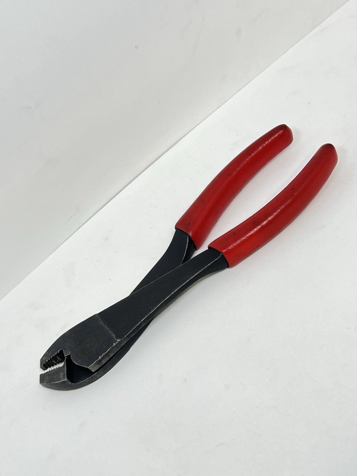 Snap-On Tools USA 208BCP Battery Terminal Pliers Side Mount USA Red Grip