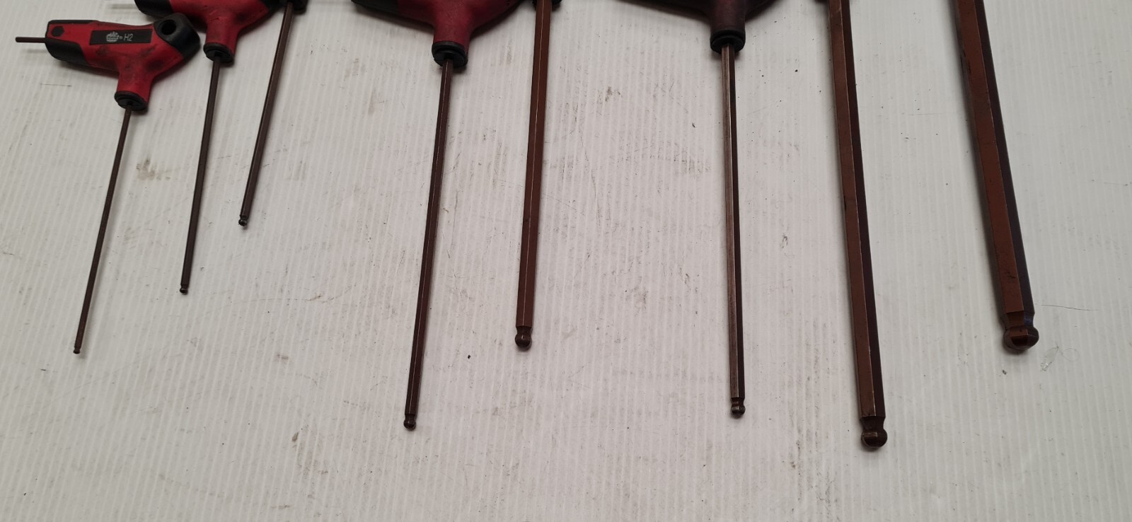 Mac Tools T Handle Hex Allen Key Bar 2-10mm Set Bi-Material SHKTM8PT