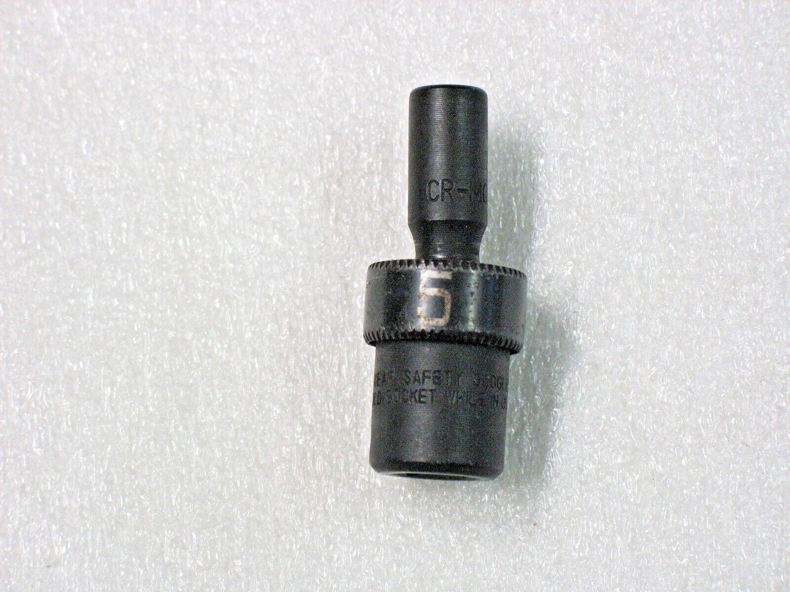 Matco Tools ADV AUP5M6V 5MM 1/4″ Dr. 6 Pt. Shallow Ball Swivel Impact Socket