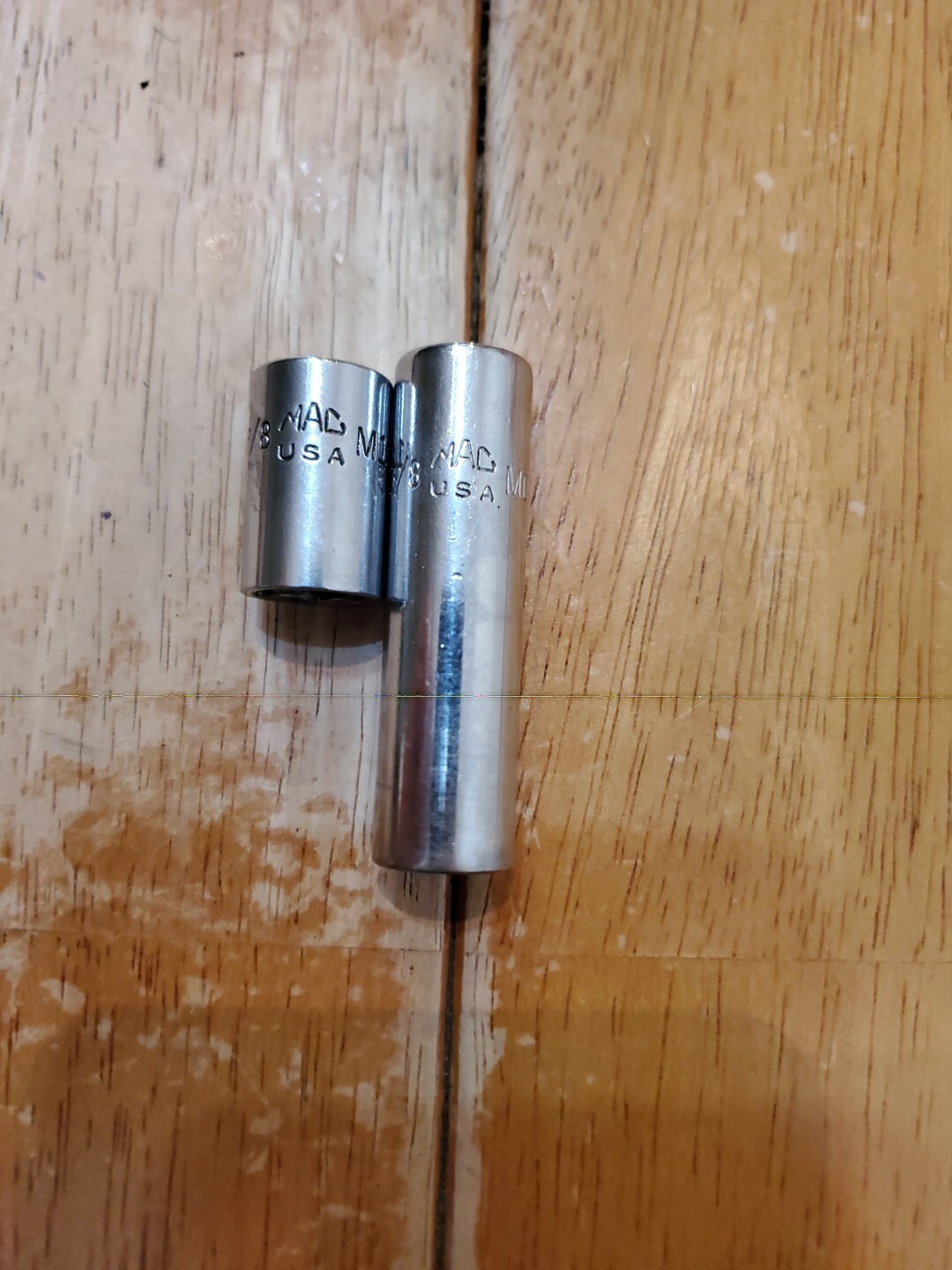 Mac Tools 1/4 Drive 3/8″ 6PT Shallow Deep Sockets Lot Of 2