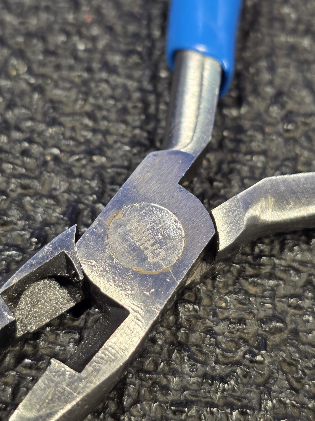 Blue-Point Tools BDG95CMP Mini Needle Nose Pliers Blue See Details