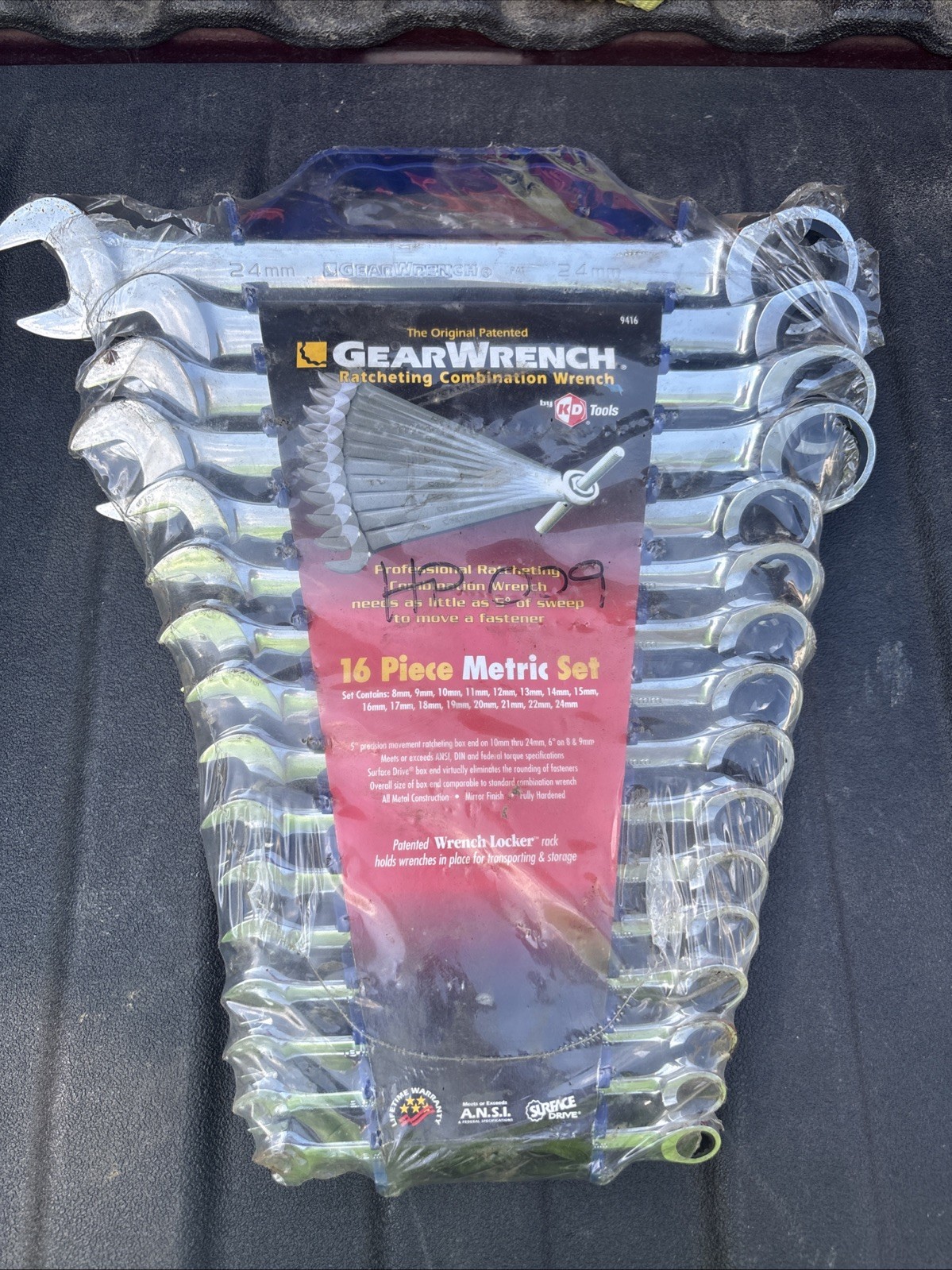 Gear Wrench 16 Piece Metric Combination Ratcheting Wrench Set, 8mm-24mm 9416
