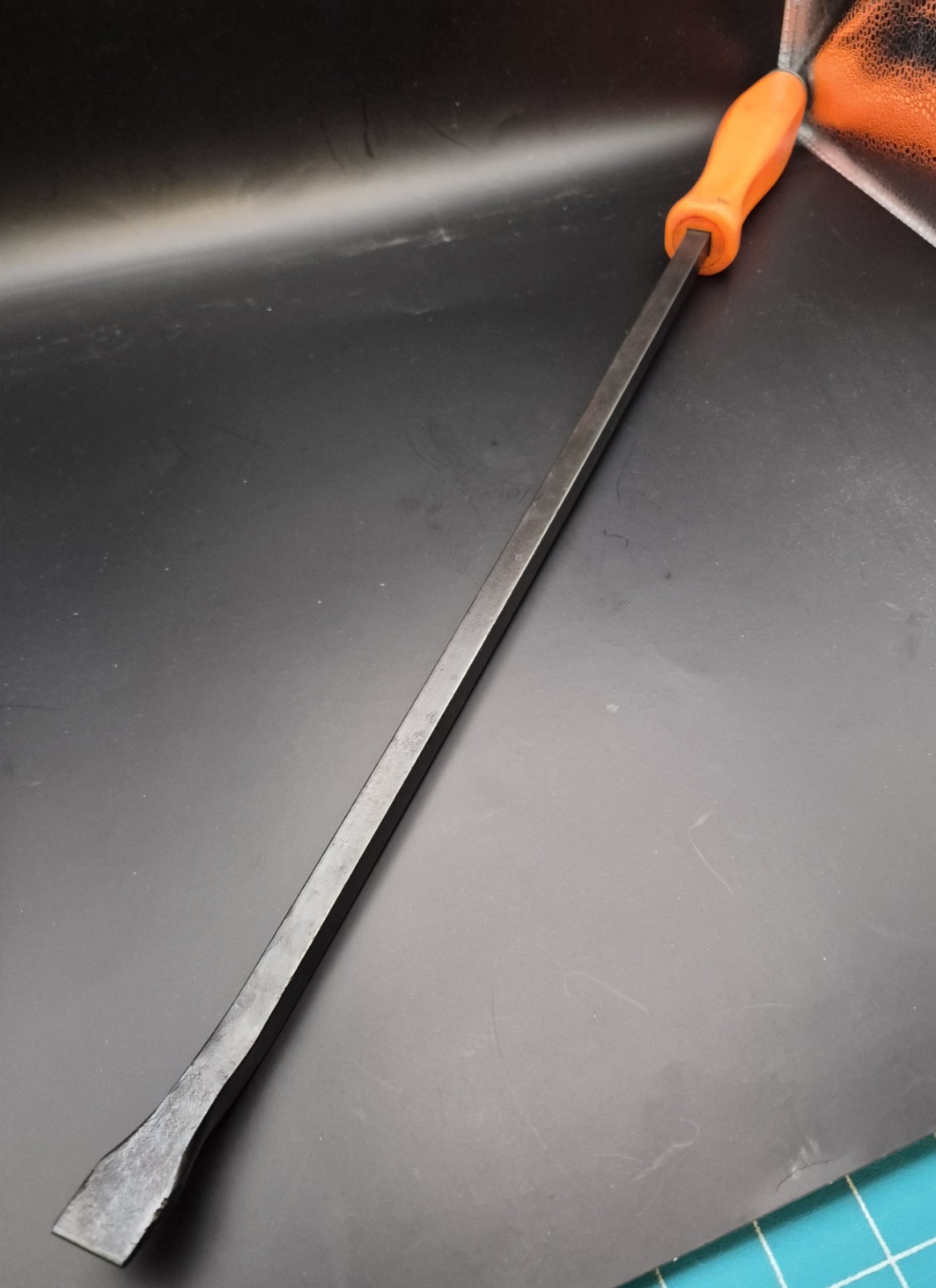 Snap On SPBS24 – 24″ Long Orange Handle Striking Pry Bar. GC, USA. Straight