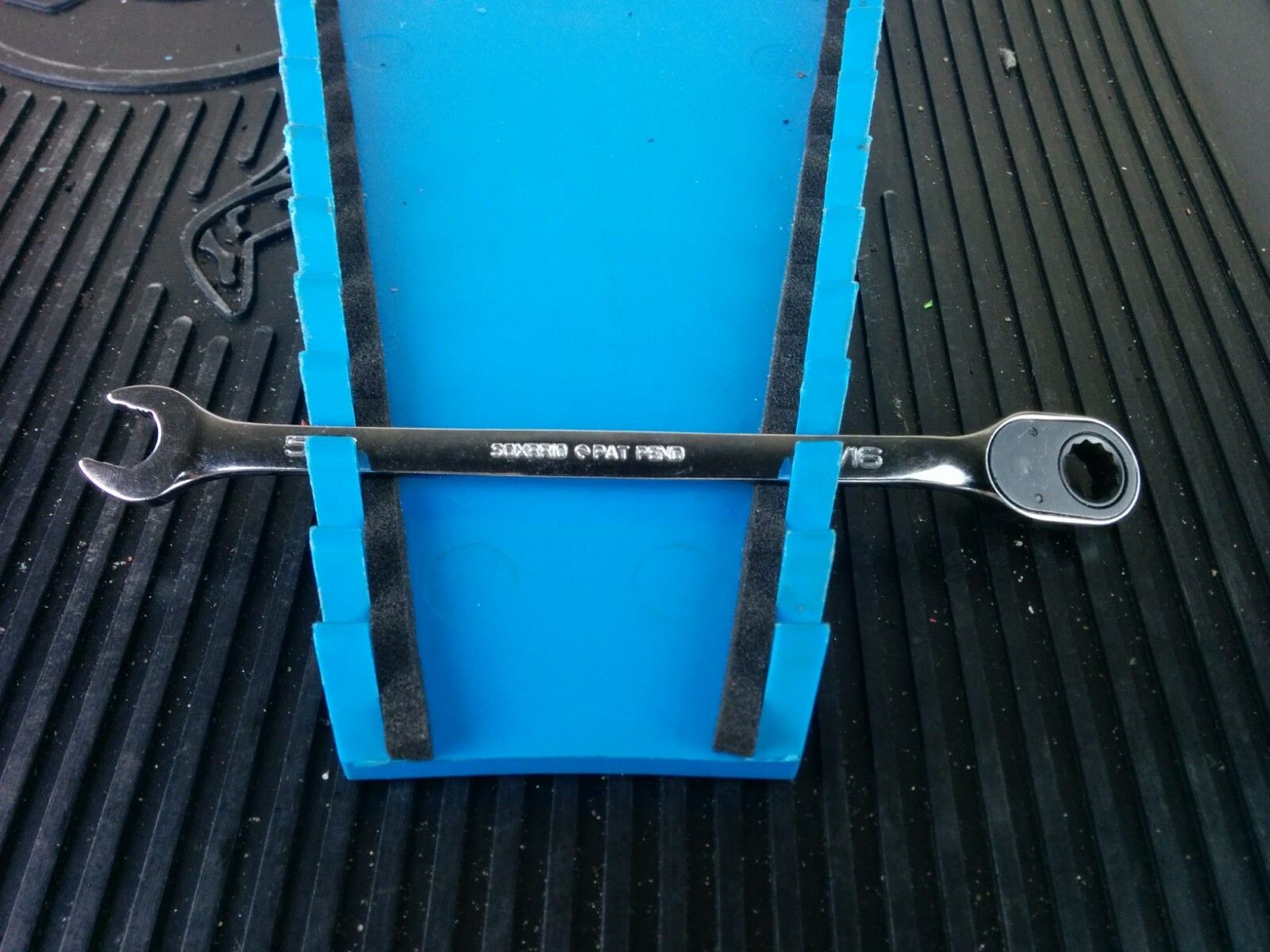 #aj581 NEW! Snap-on USA 5/16″ SAE Flank Drive Plus Ratcheting Wrench SOXRR10