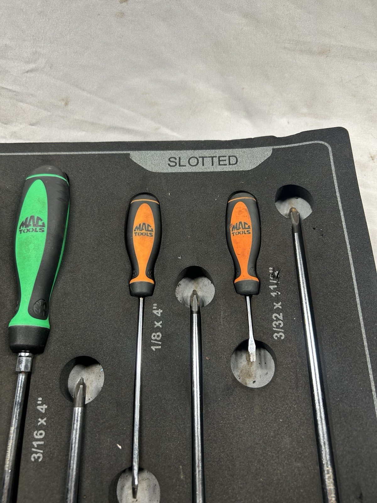 Mac Tools Macsimizer 12pc Screwdriver Set Neon Green/orange SDRBM20FNG