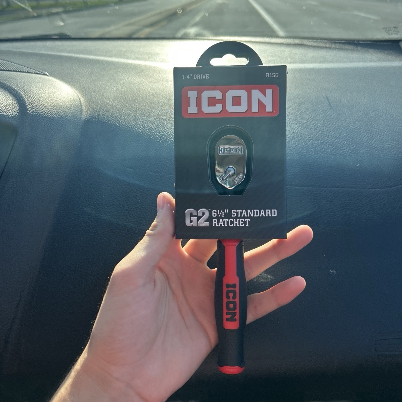 ICON 1/4 in. Drive Professional Ratchet with Comfort Grip R1SG ~ 6 1/2″ Standard