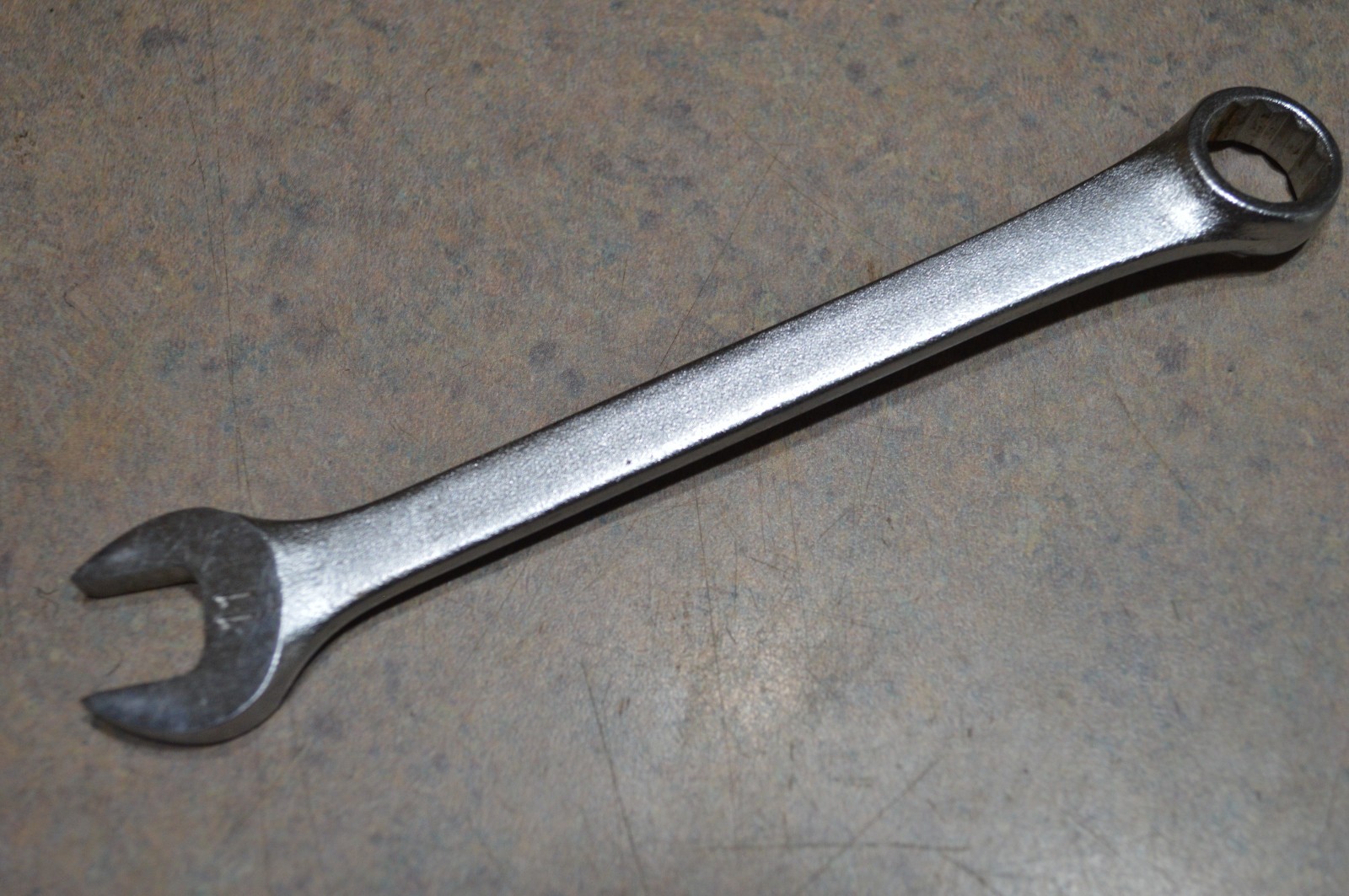 Klein Tools 68511 – 11mm 12pt Metric Combination Wrench