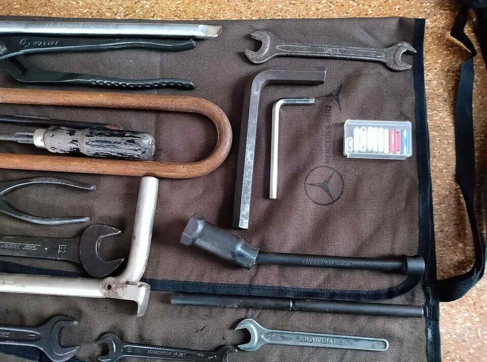 Mercedes Benz tool kit w136 170 V S w120 ponton 190 sl 220