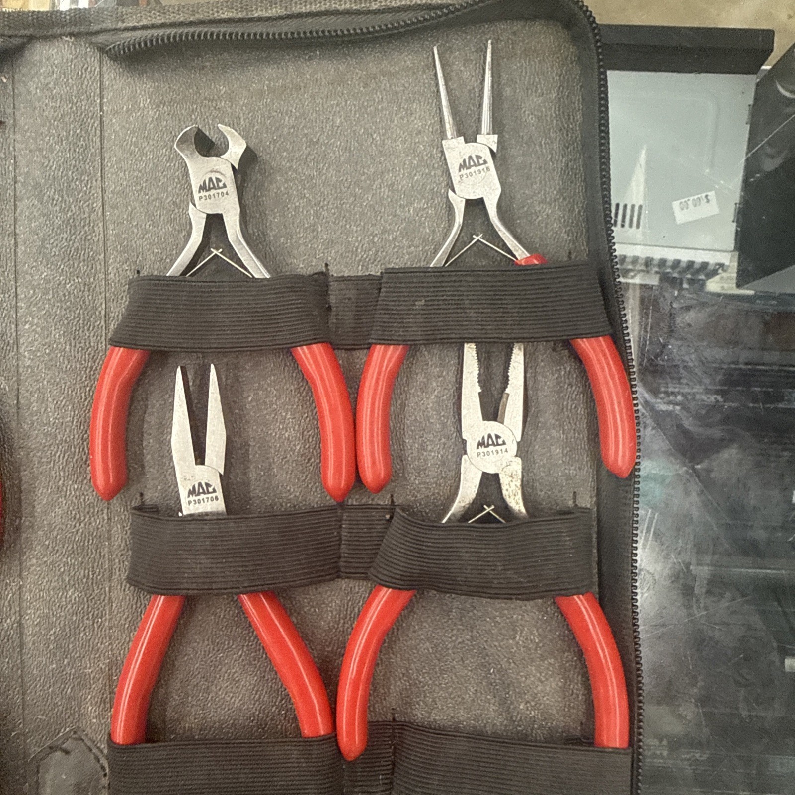 Mac Tools 8pc Precision Mini Pliers Set P301910
