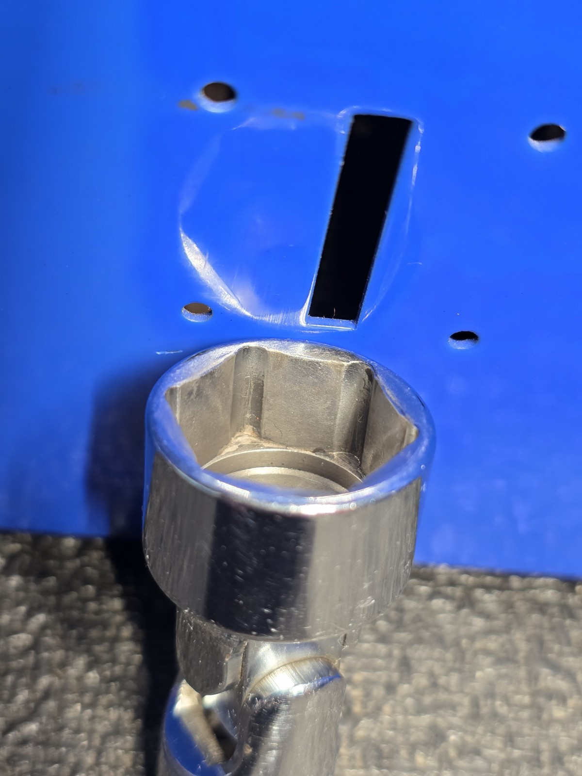 Snap-on Tools FS24 3/4″ 6-Point 3/8″ Drive Swivel Universal Shallow Socket