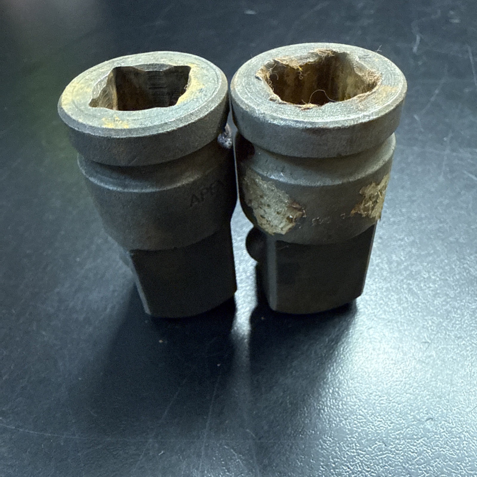 2X Apex USA EX-751-B Impact Socket Adapters 1/2″ Female x 3/4″ Male Drive