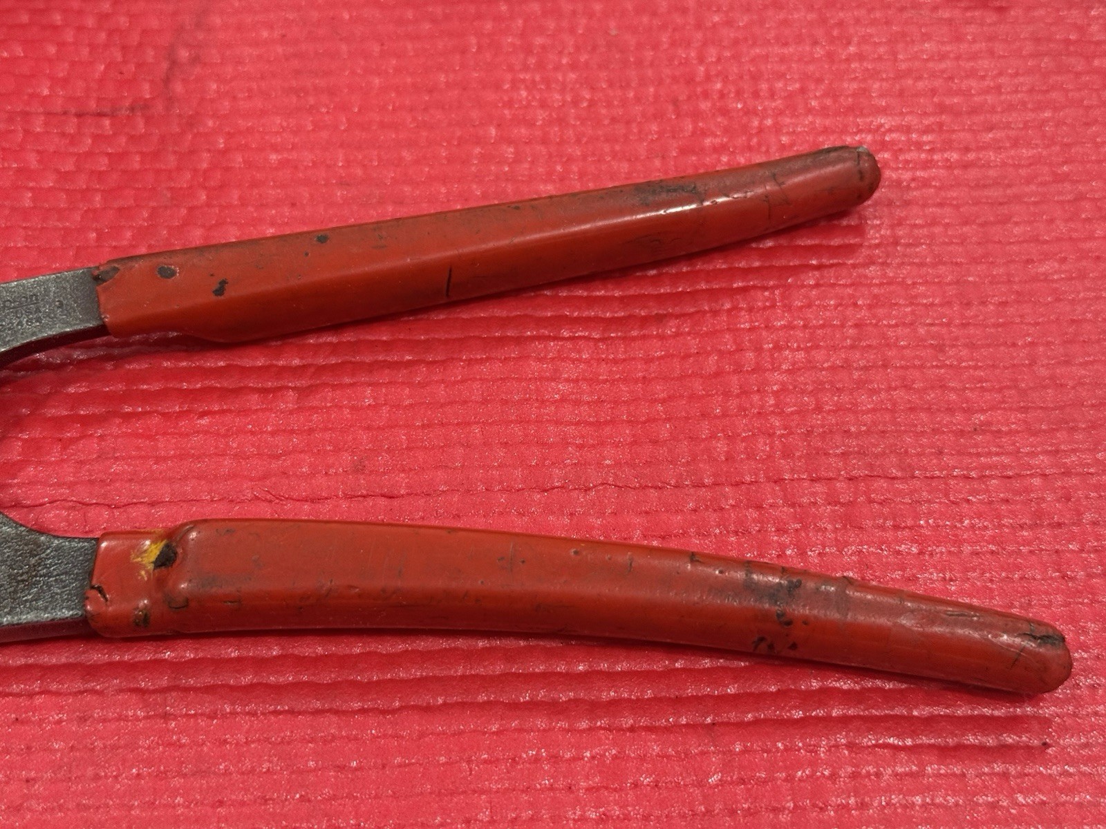 Snap-on Tools 10” Adjustable Interlocking Channel Pliers Red Grip 910P, USA Made