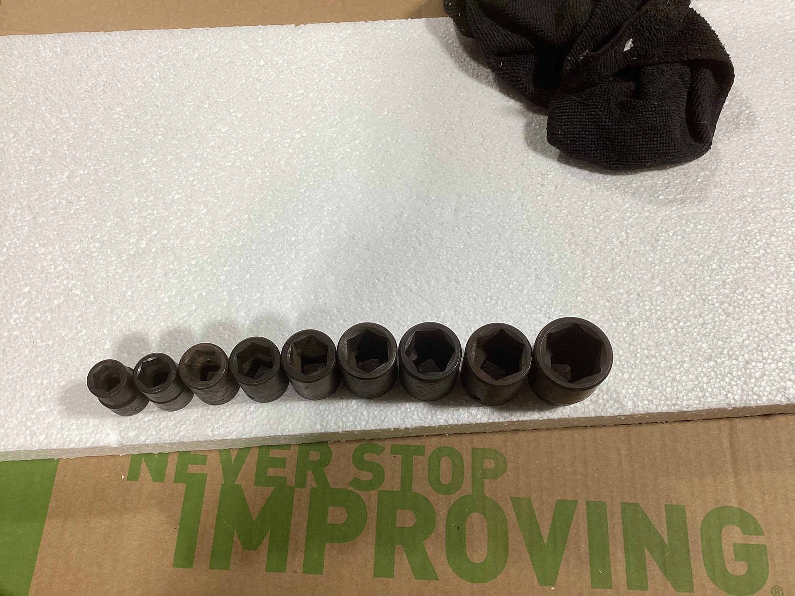 WRIGHT Tools 1/2″ Drive SAE Impact Socket Set 1/2 – 1 1/16 Tray 9 sockets