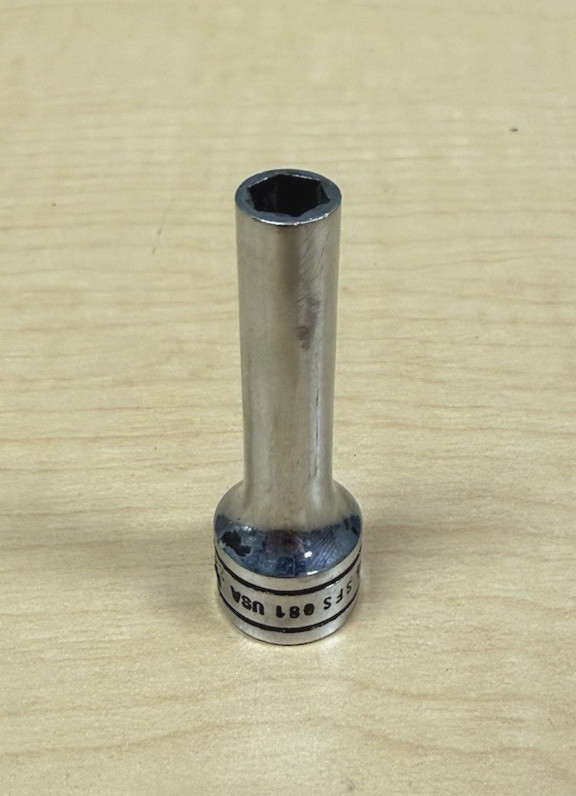 Snap-on Tools USA 3/8″ Drive SAE 1/4″ Deep 6-Pt Chrome Socket SFS081