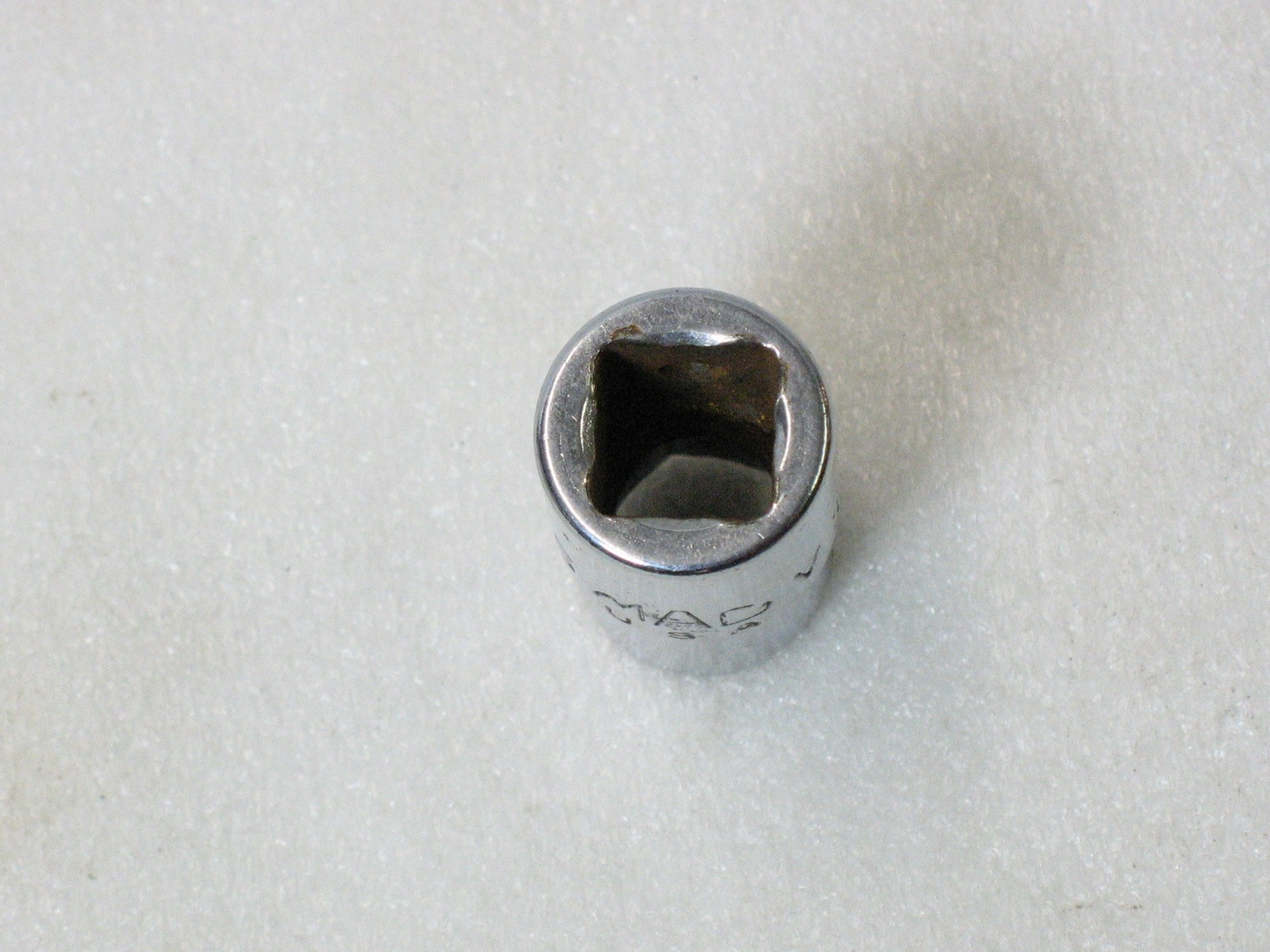 Mac Tools 9/16″ Shallow 1/2″ Drive 6 Point Chrome Socket V186