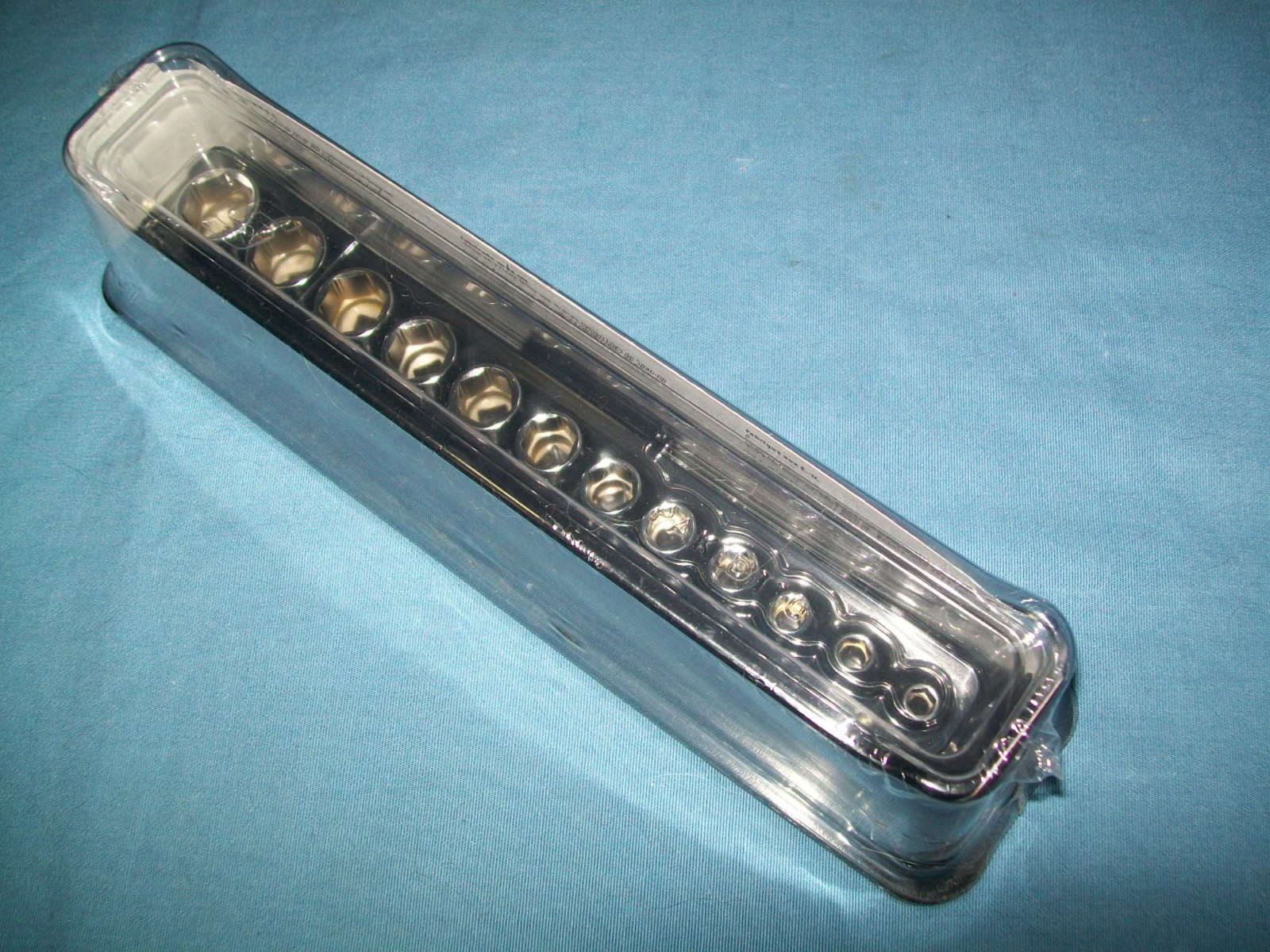 New Snap-on™ 1/4″ drive 5 thru 15 mm 6-point Shallow Socket Set 112TMMY Sealed