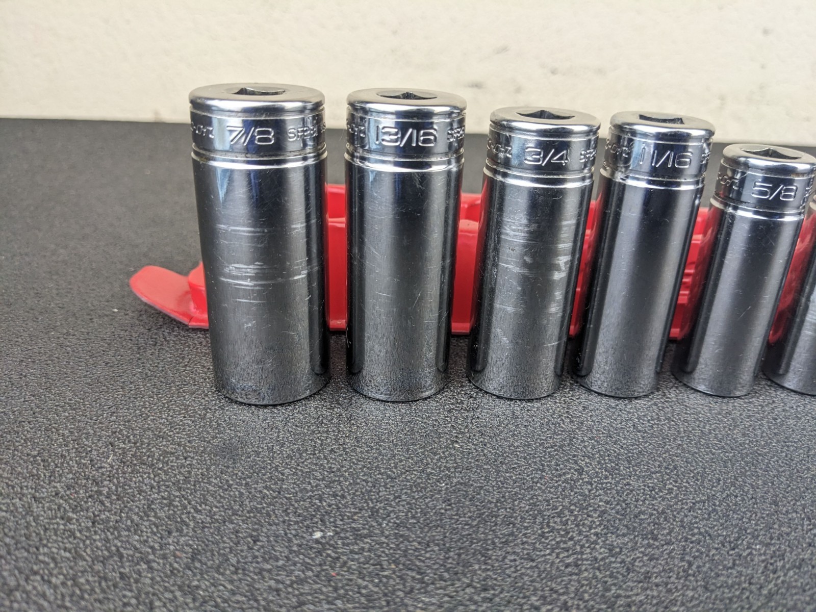 #bm187 Snap-on Tools USA 3/8″ Drive SAE 12 Point Deep Chrome Socket Set 211SFY