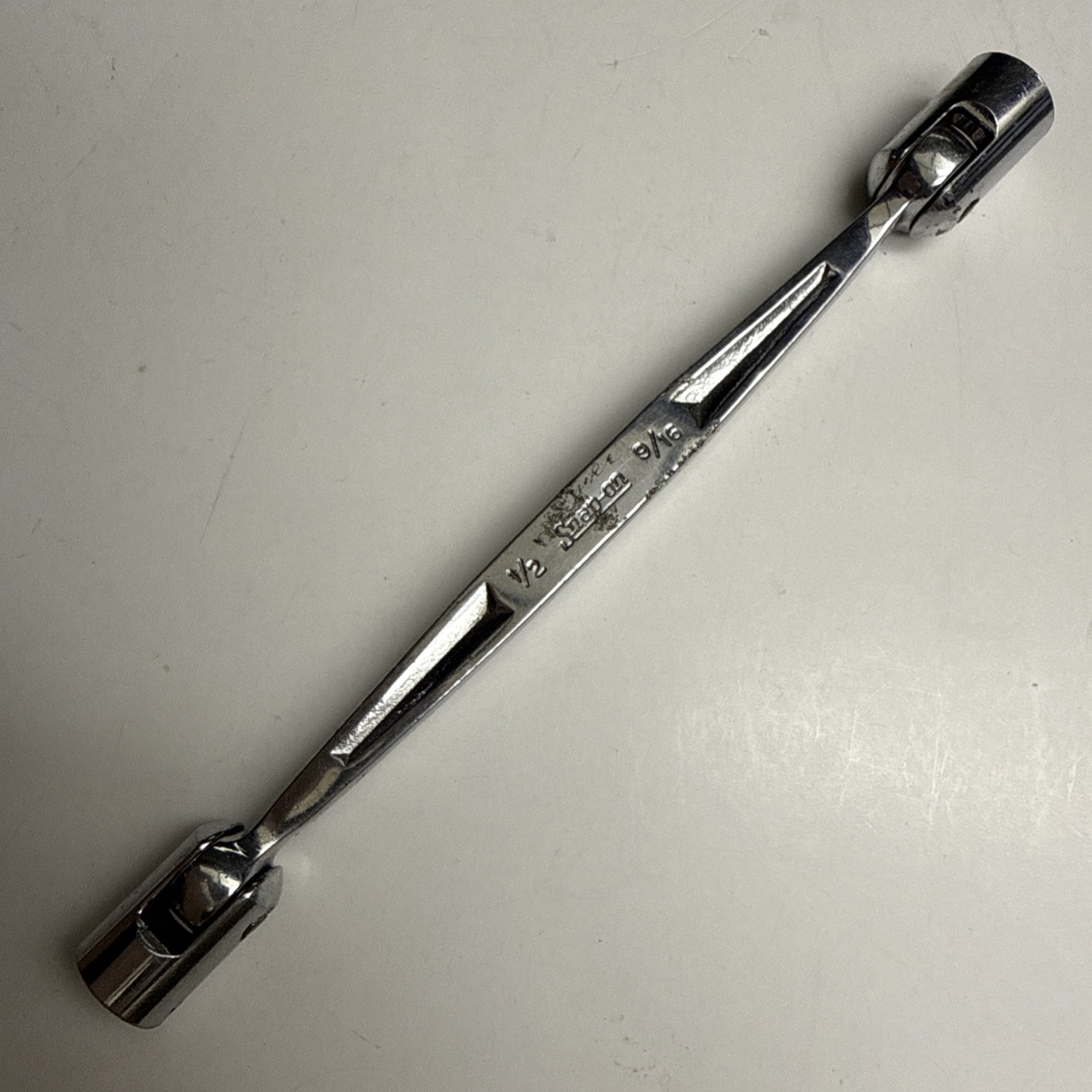 Snap-On FH1618C 12 Pt 1/2» x 9/16» Double Flex Head Socket Wrench 8-1/2» Long