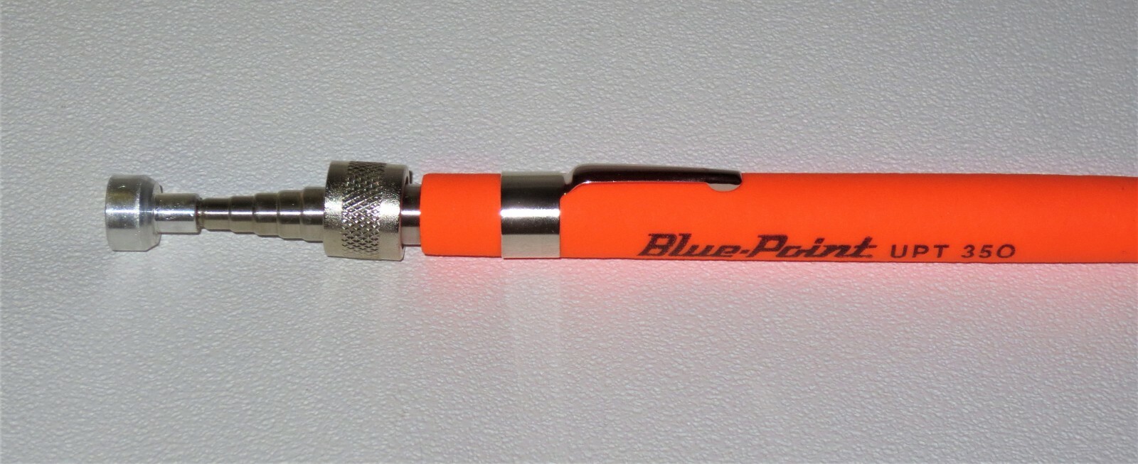 Snap-on’s BLUE POINT MAGNETIC PICK UP TOOL UPT35 *ORANGE* TELESCOPING TO 33″ NEW