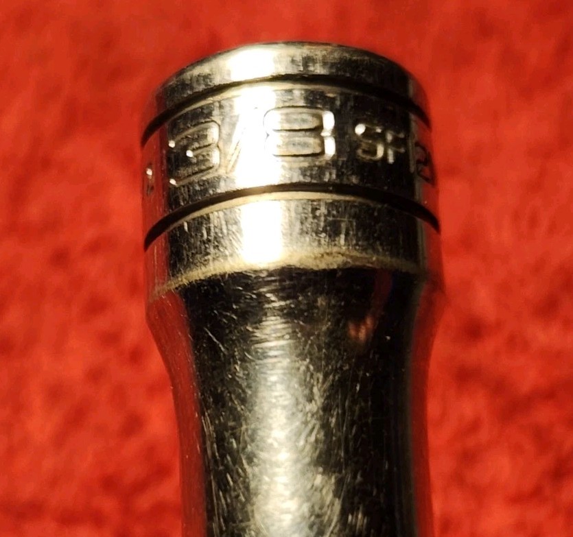 Snap-On USA Tools SF121 3/8″ SAE Deep Socket Ratchet Wrench 3/8″ Dr. 12 Point
