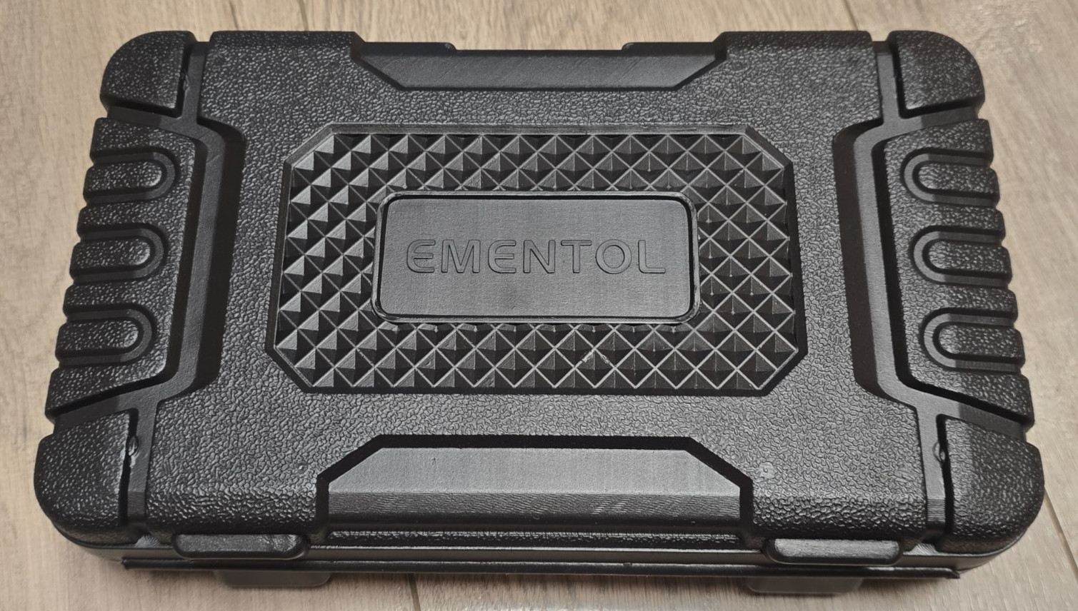 Ementol 10pc 3/8″ dr, 6 Point Extra Long Deep 4.75″ Long Socket Set 8-17mm