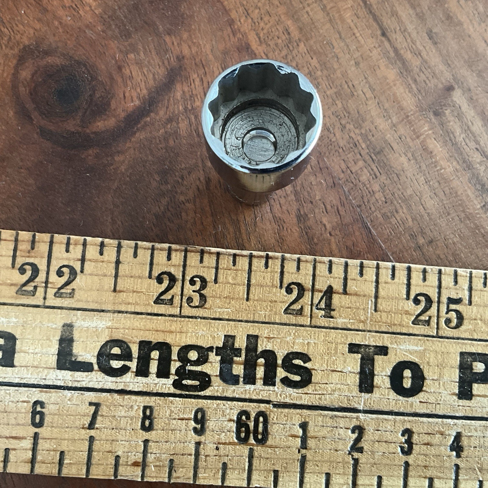 Snap-on Tools USA 1/4″ Drive 9/16″ SAE Chrome 12 PT Swivel Socket TMU181 Mint A+