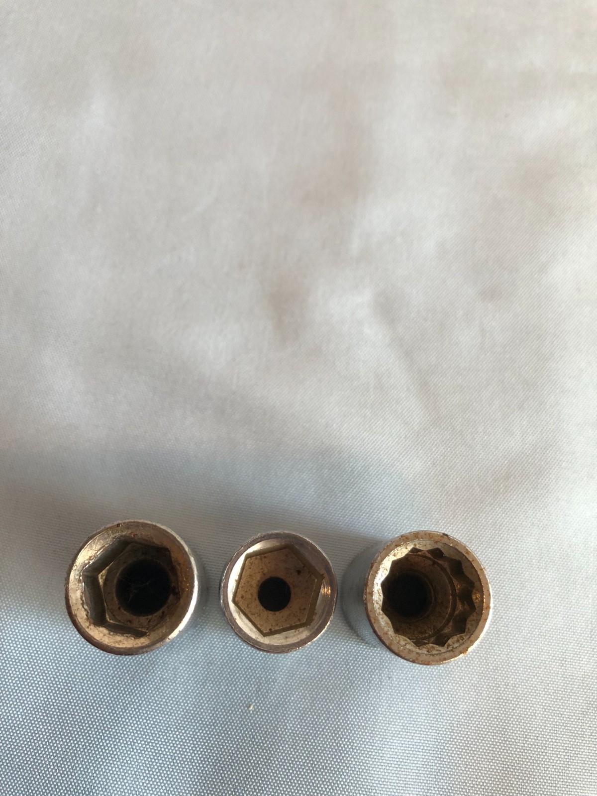 LOT of 15 Sockets – Various Sizes with Duplicates SEE PICS for Sizes #F12