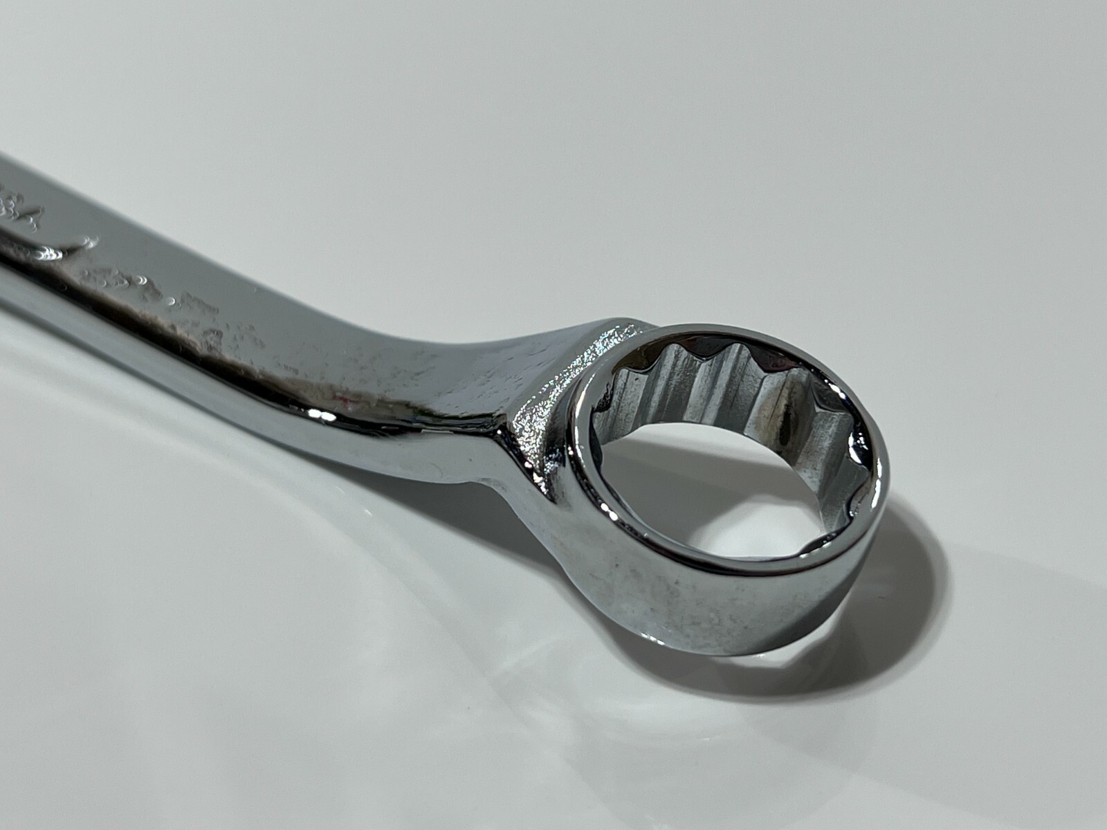 SK Tools USA B-2024 SAE 5/8″ x 3/4″ Standard Box Wrench -12-Point – NEW