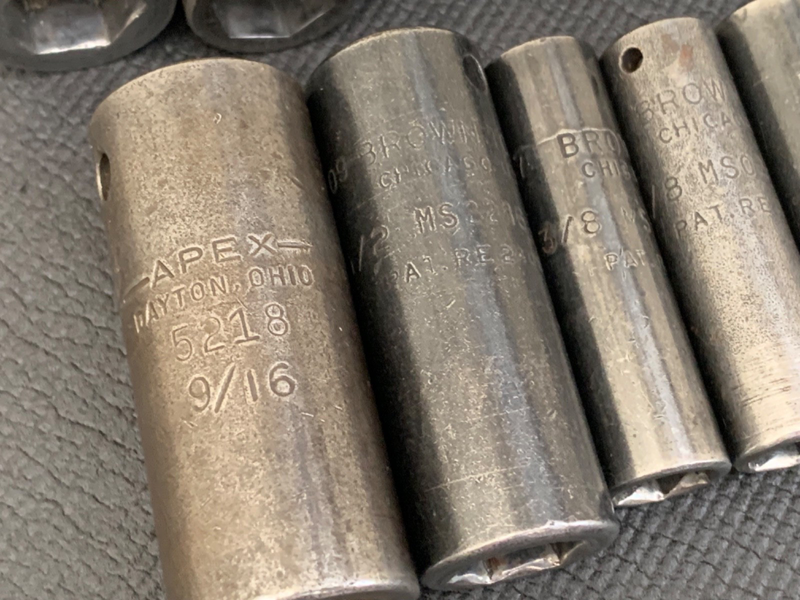 Lot of 12 Various Vintage Apex & Brown Tool SAE Sockets Made in USA