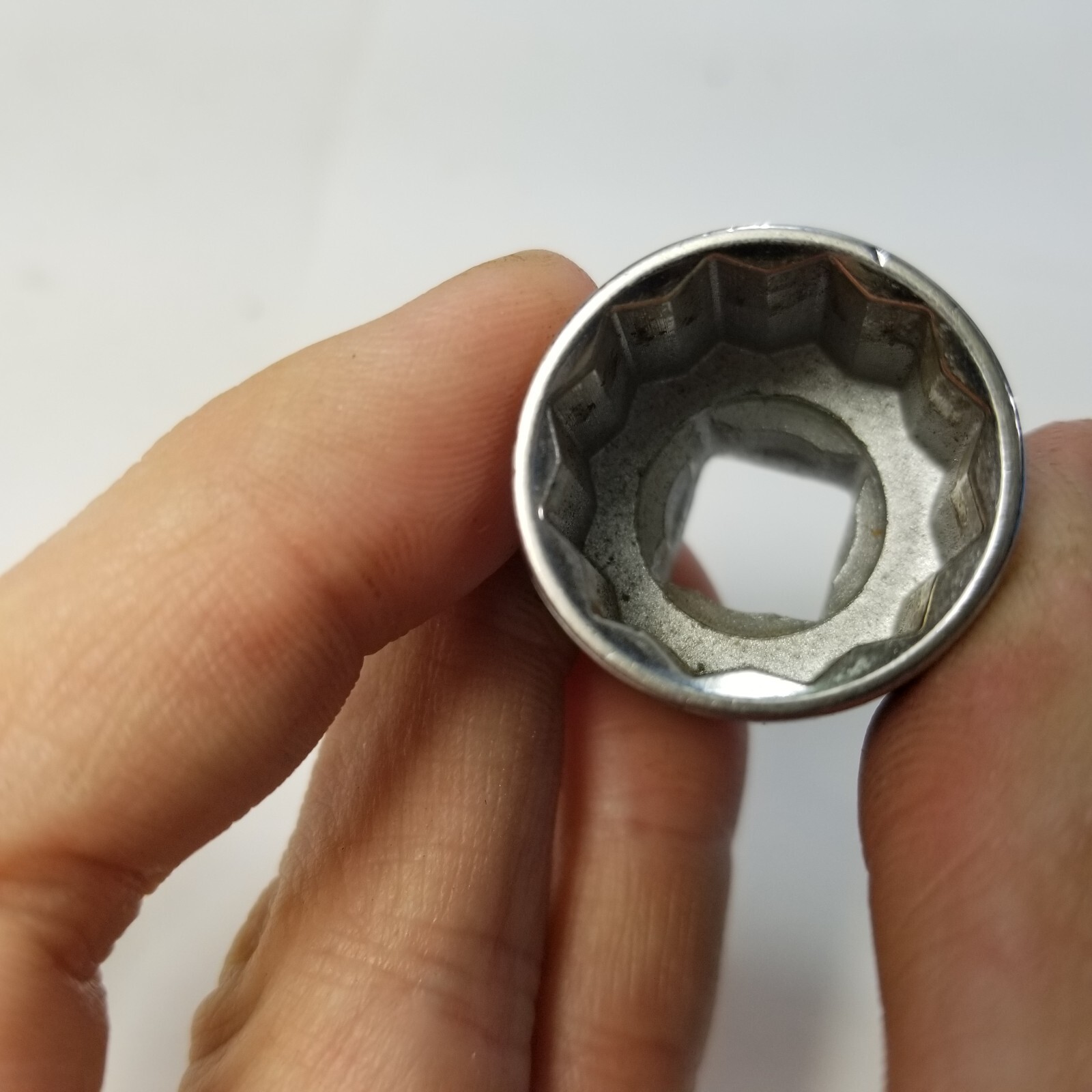 Craftsman -G- 11/16″ 12 Point Shallow Chrome Socket 3/8″ Drive 44336 USA