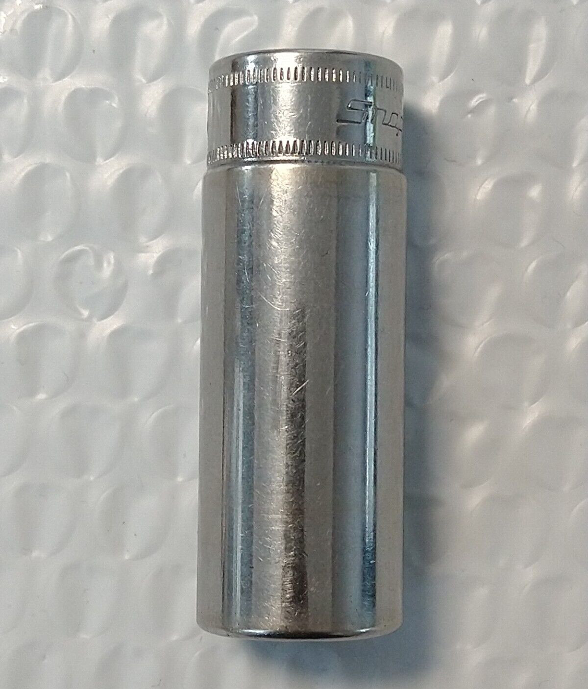 Snap On SFSM18, 3/8″ Drive 18mm. Socket, 2.6″ Deep/High, 6 Point.