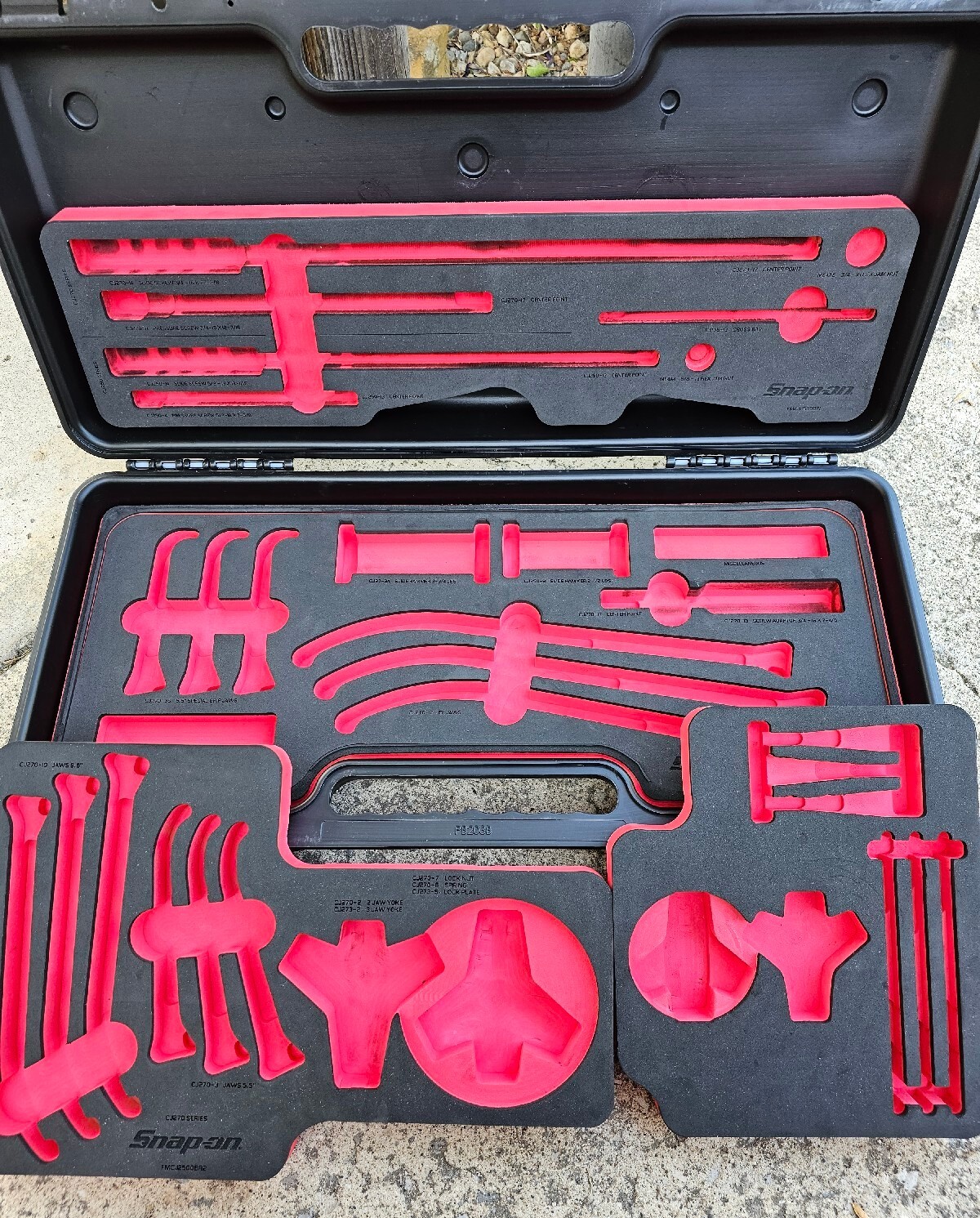 Snap-on CJ2500 Heavy-Duty Manual Master Puller Case & Empty Foam Trays PB203B