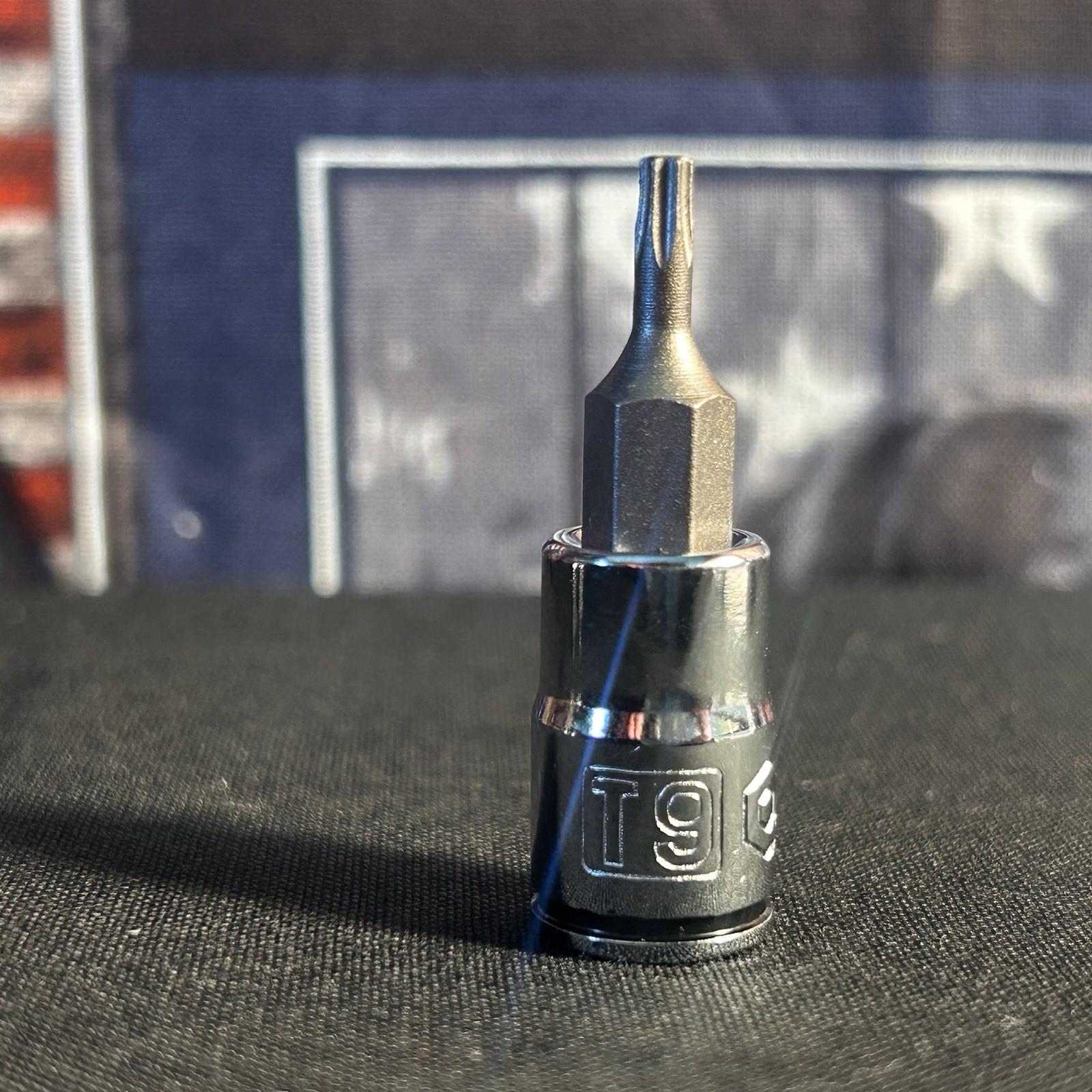 Quinn Torx Star Bit Socket T9 x 1/4″