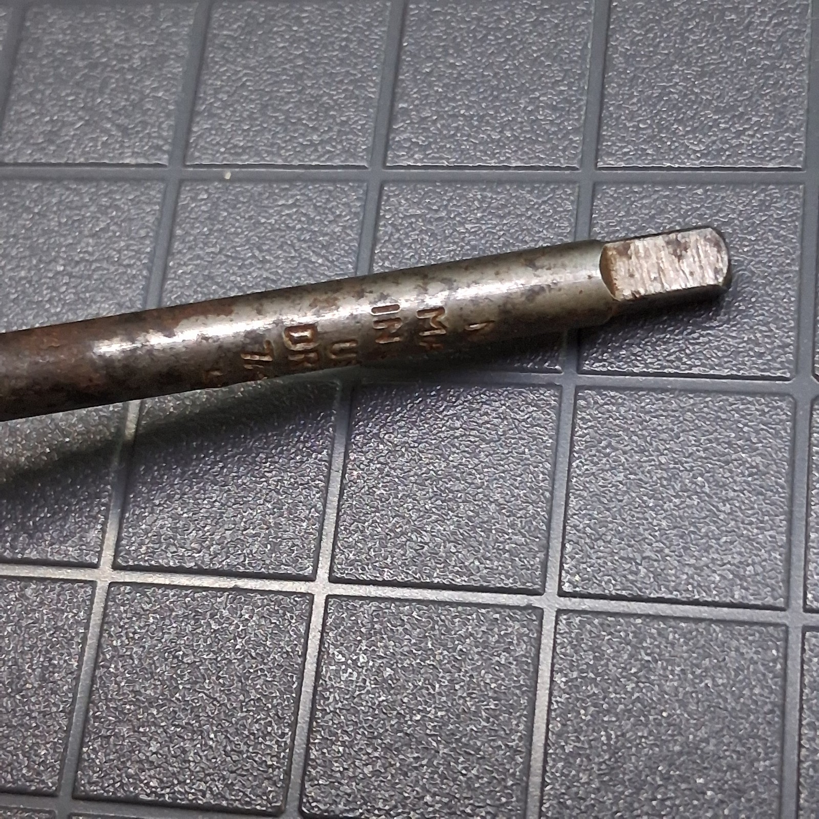 Vintage Dayton #2 Spiral Fluted Twist 3/16″ Bolt Screw Extractor Bit