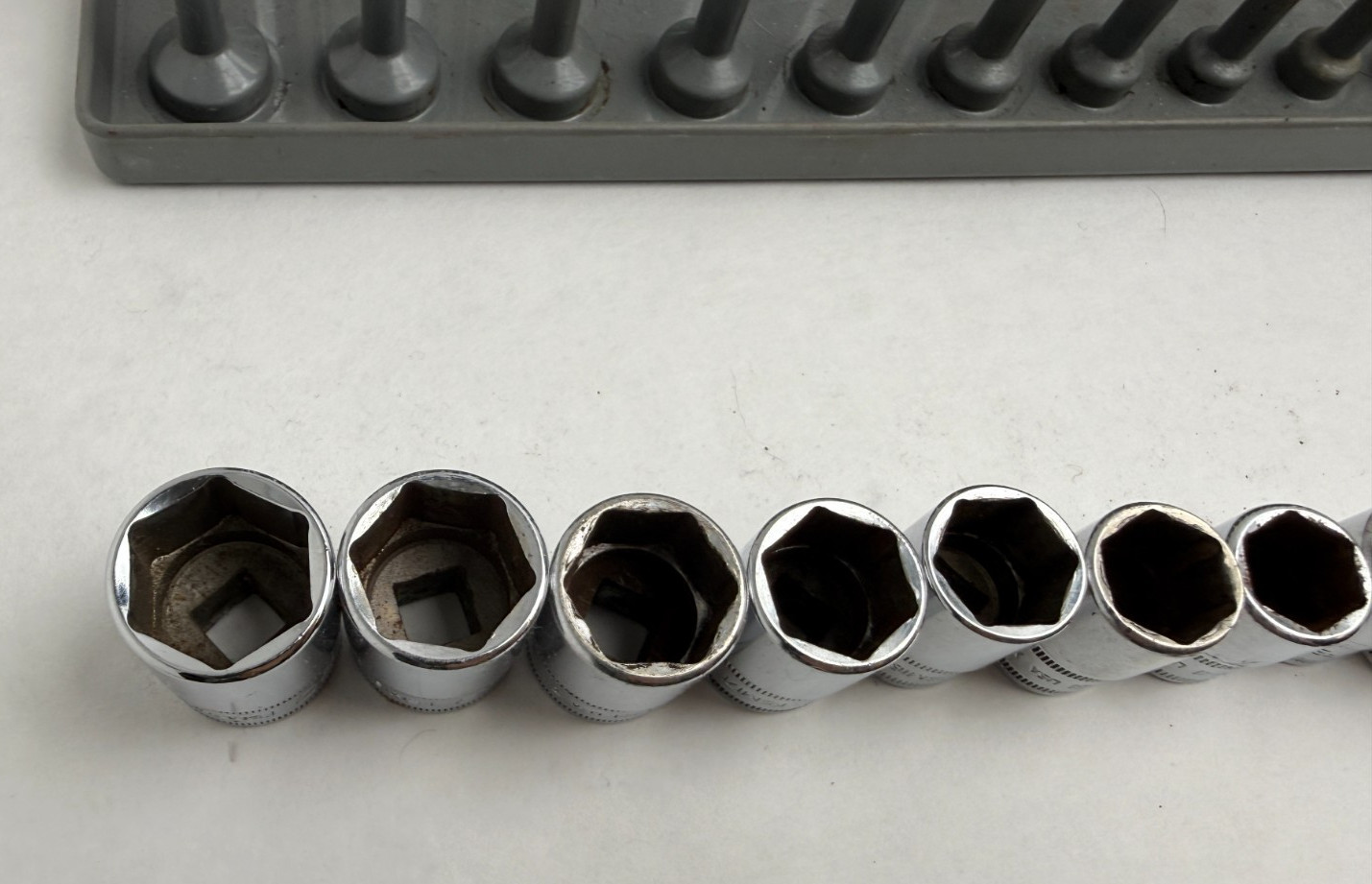 Snap-on 24pc 3/8″ 6-point METRIC 9mm-20mm Shallow & Deep Socket Set