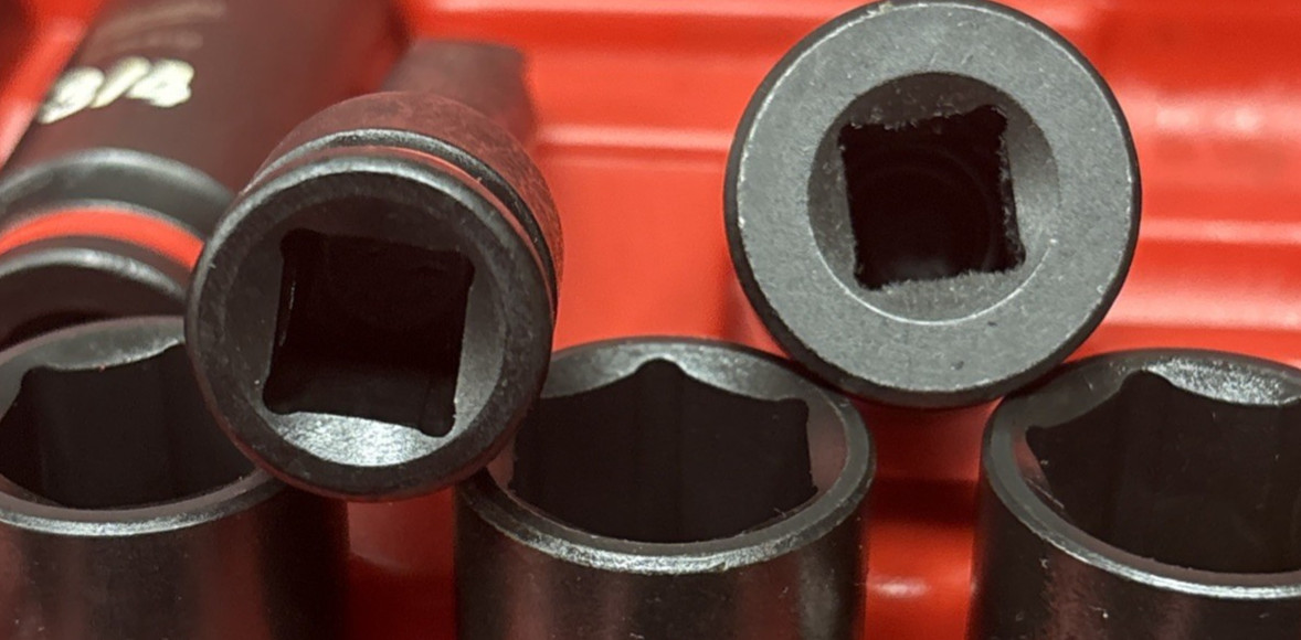 Milwaukee 3/8 Inch Drive SAE and Metric 6 Point Impact Socket Set (42-Piece)