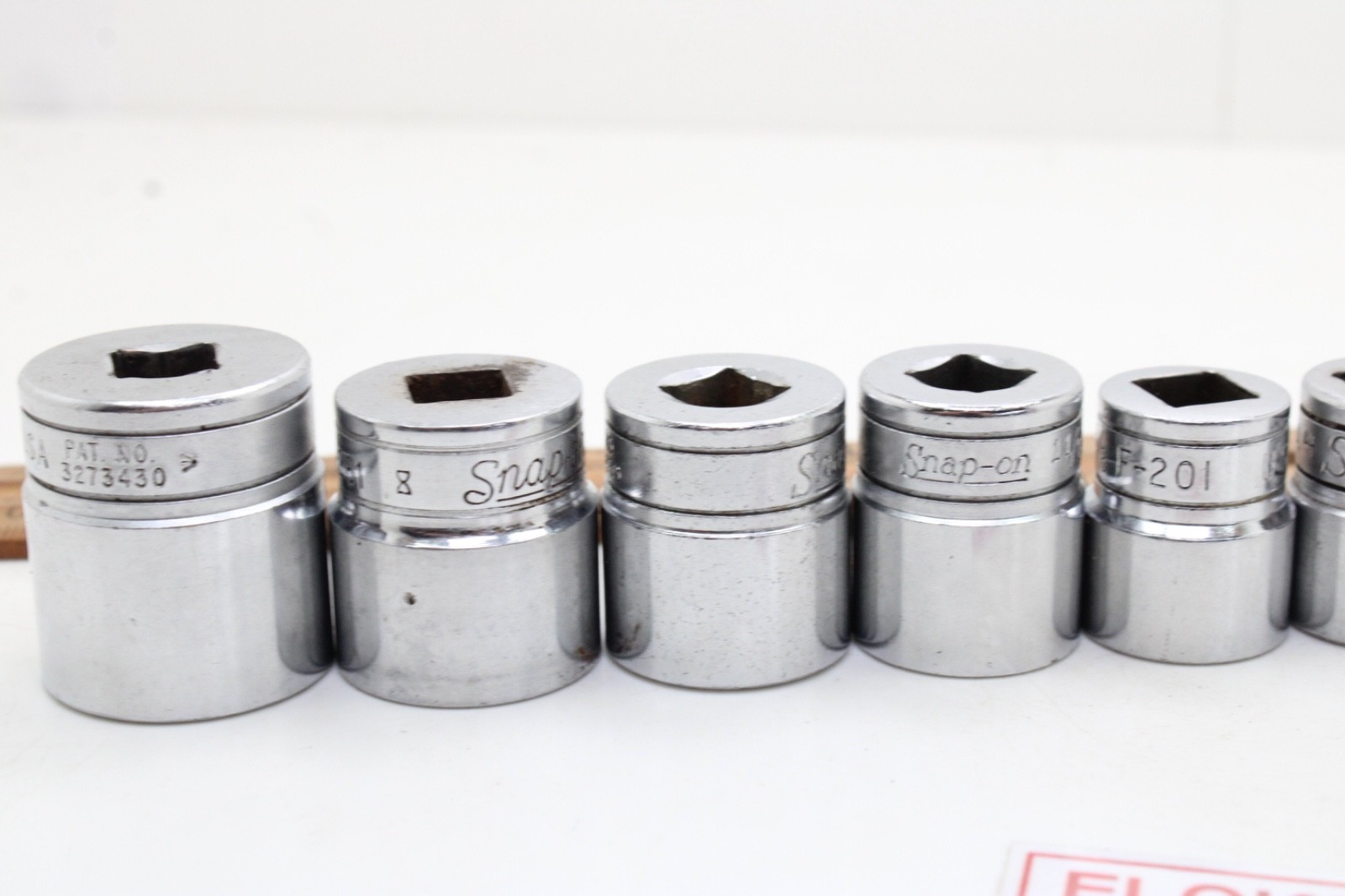 Snap-on F081 – F281 1/4-7/8″ 3/8″ Drive 12 Point 12 Piece SAE Chrome Set USA