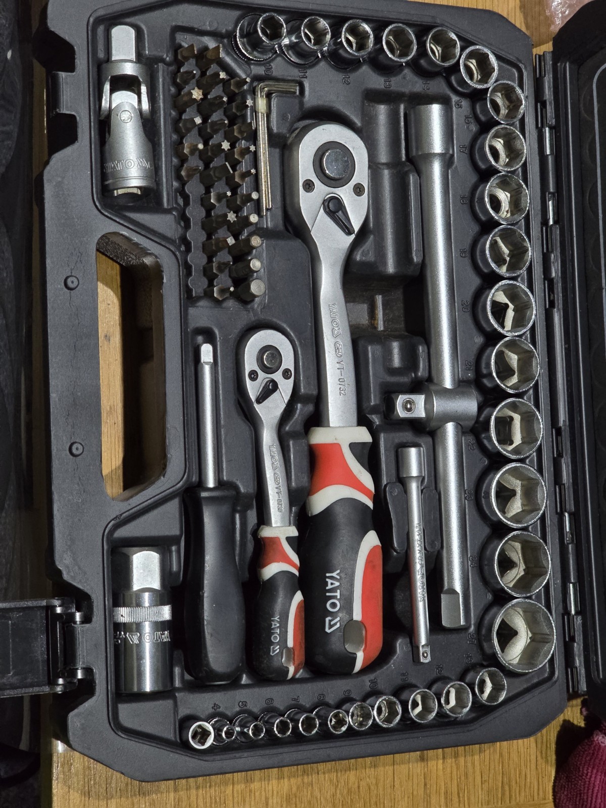Yato Socket Wrench Set M 1/2 » + 1/4 » 72-tlg YT-38782 Used Read Description