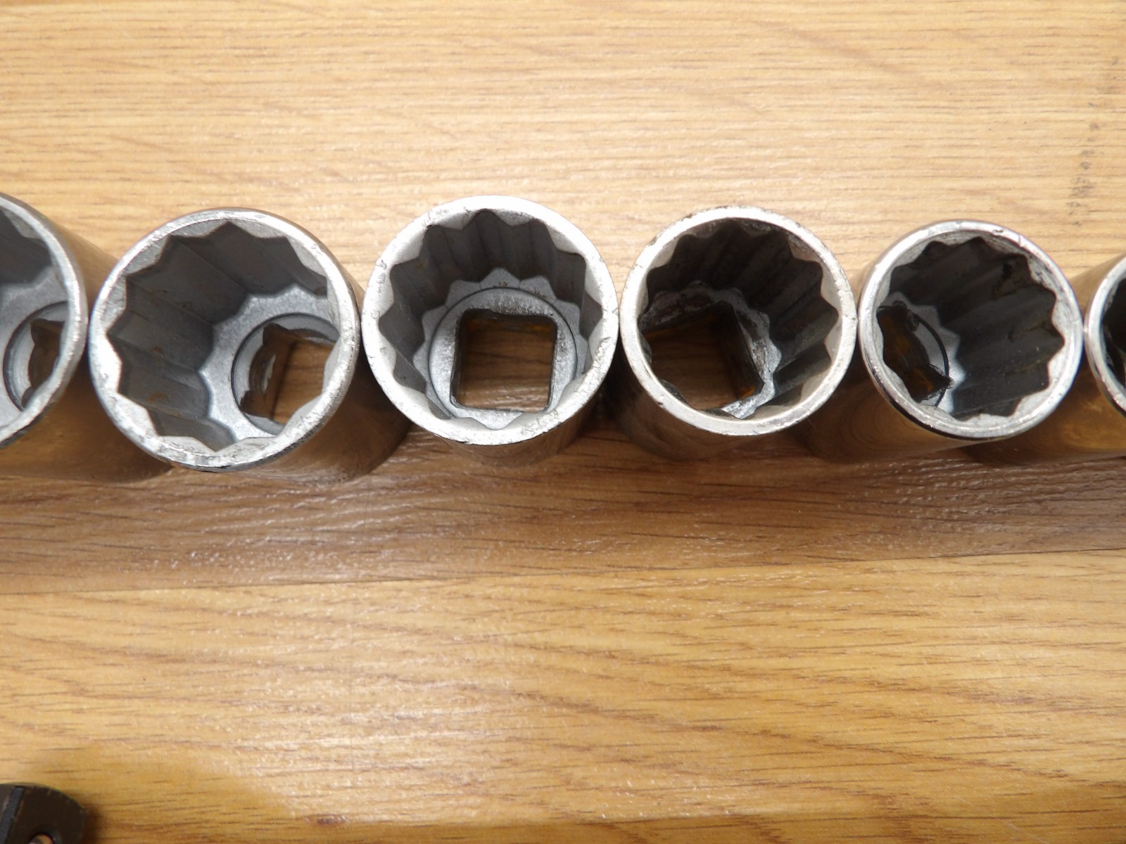 Craftsman 1/2″ Drive 12pt Metric Shallow Socket Set 15 pc (9- 30mm) USA +Ratchet
