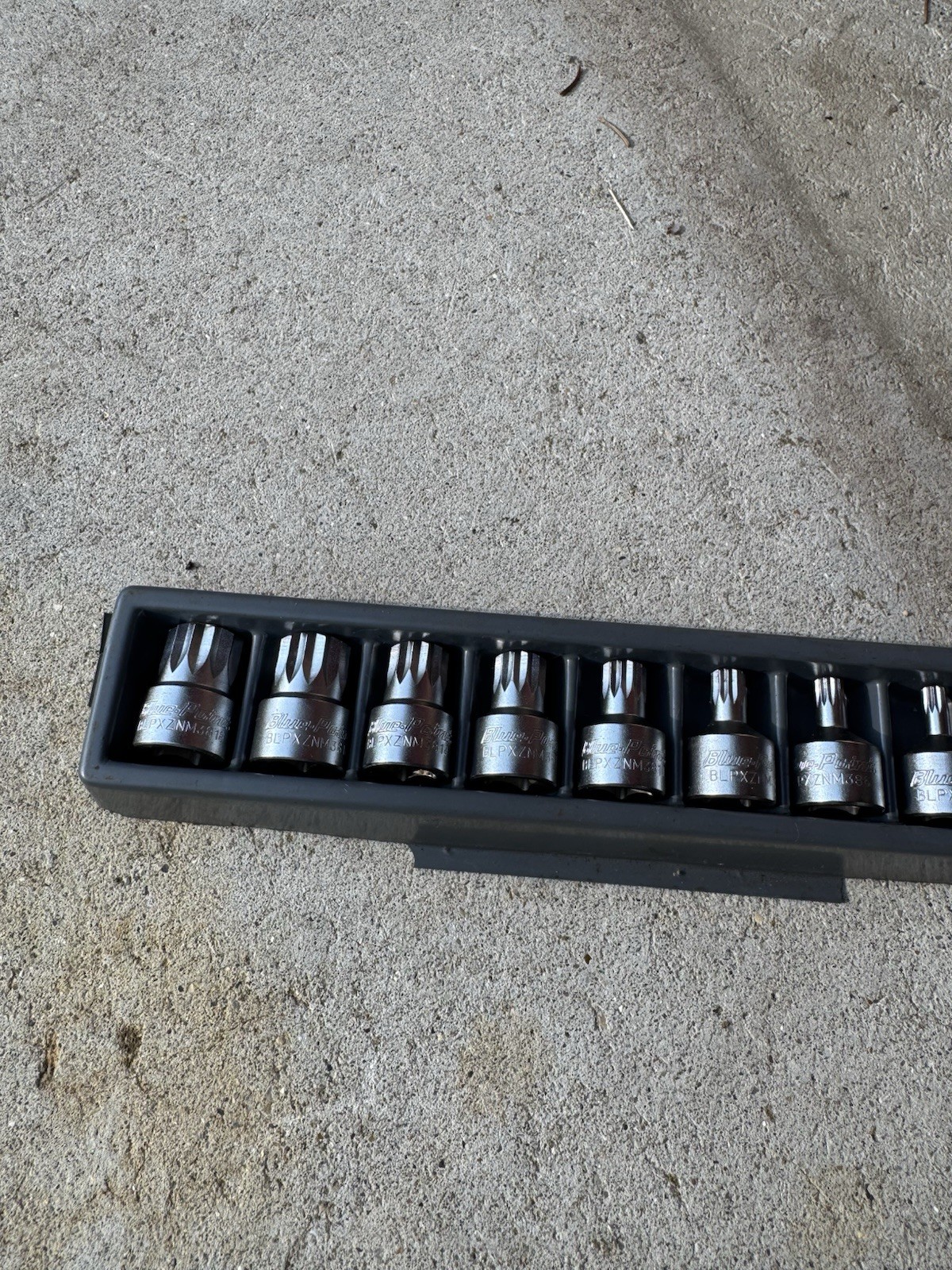 Blue Point BLPXZNM389 9pc 3/8″ Drive Triple Square Bit Stubby Socket Driver Set