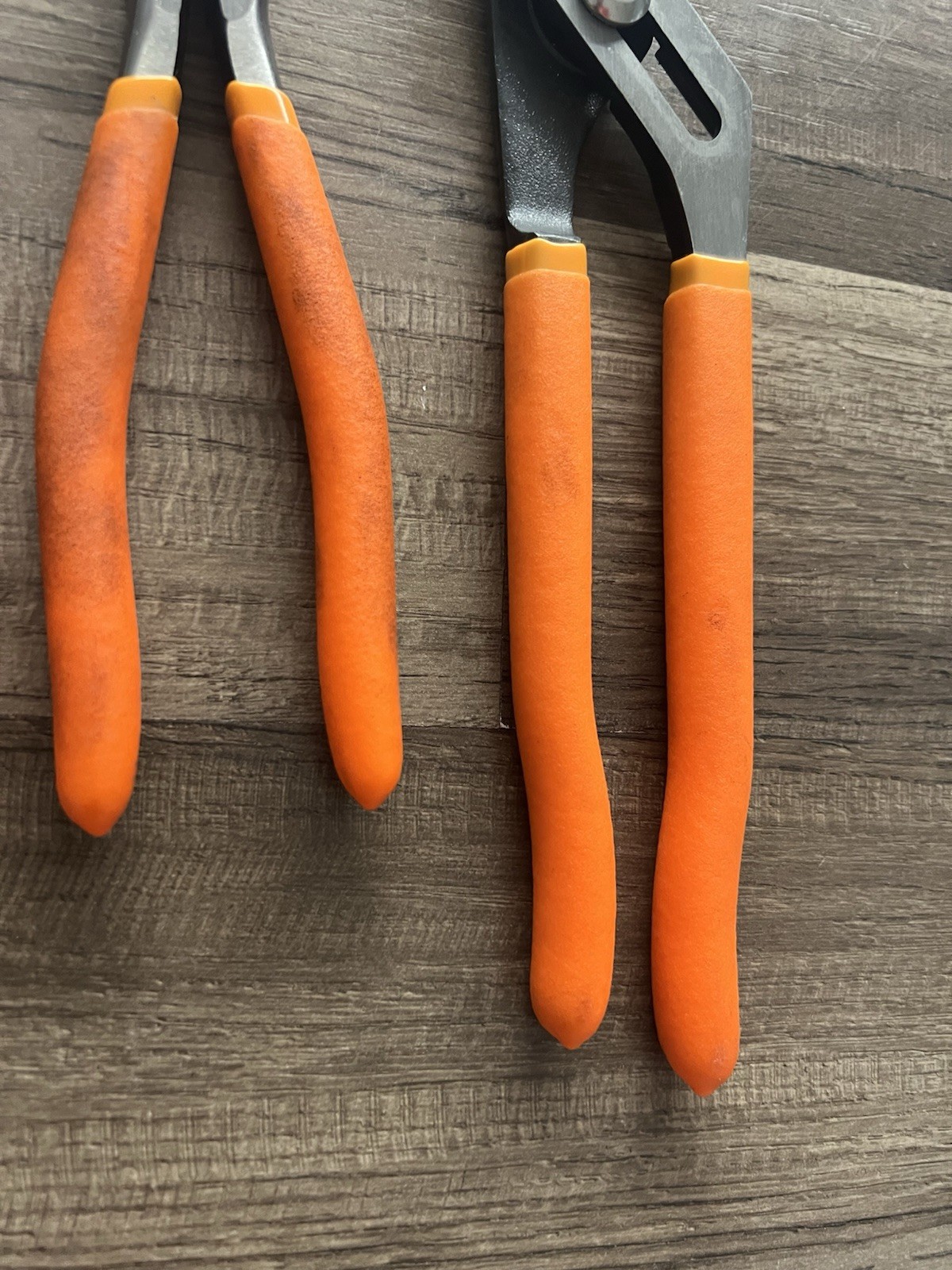 Matco Tools 4 Pc. Universal Plier Set – Orange SPU4M Nice Tools/v